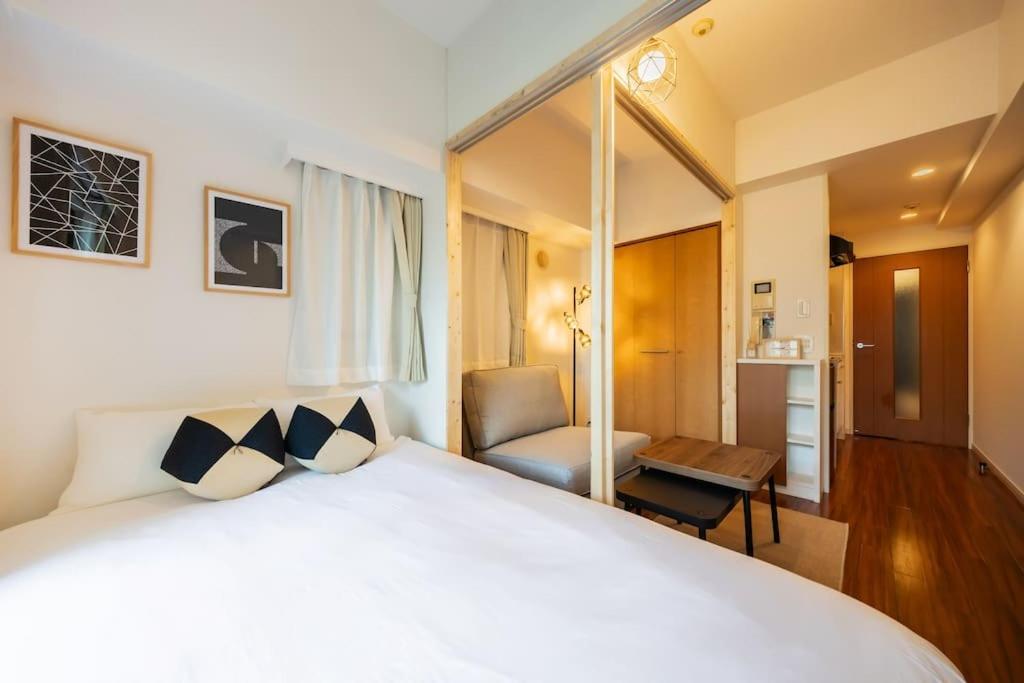 Shinjuku 10 Min Walk, Higashi Shinjuku 4 Min, Kabukicho, Shin-okubo Apartment
