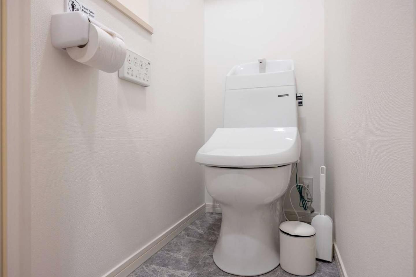 Apartment Wellsquareism Honancho Tokyo