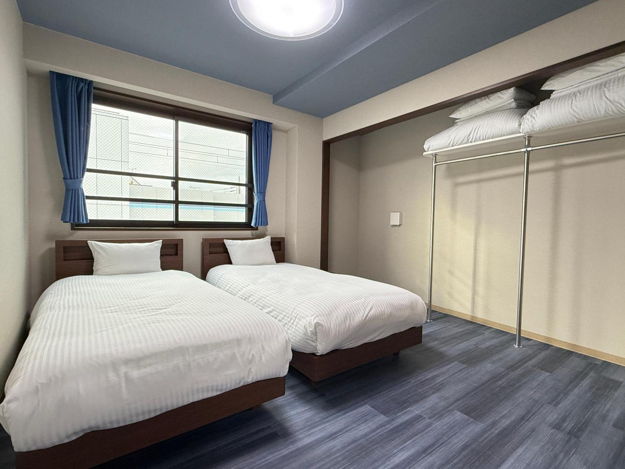 Prism Zoshiki Kamata Apartment