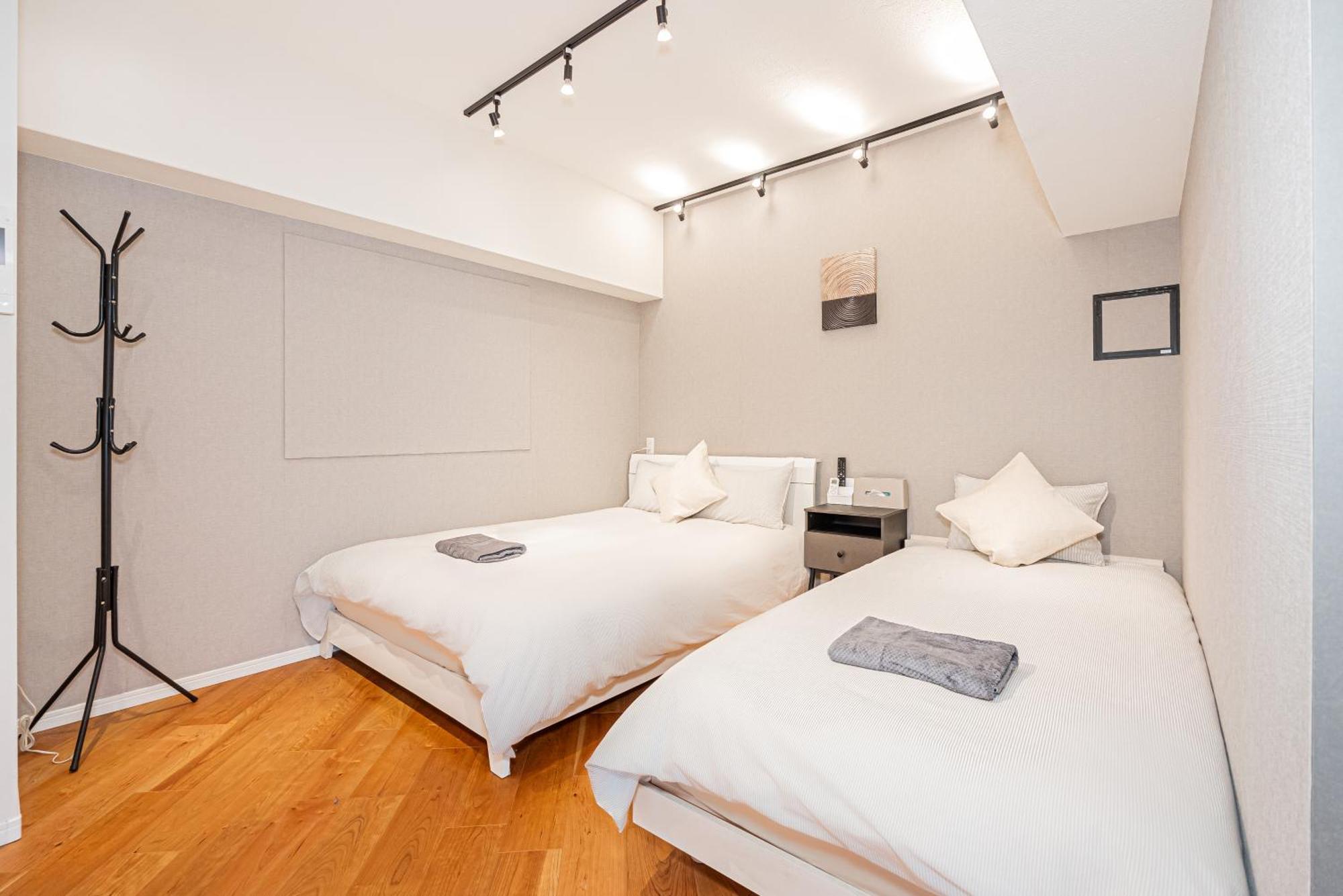 Apartment 新宿區東新宿站徒步2分鐘房源交通方便免費wi-fi *