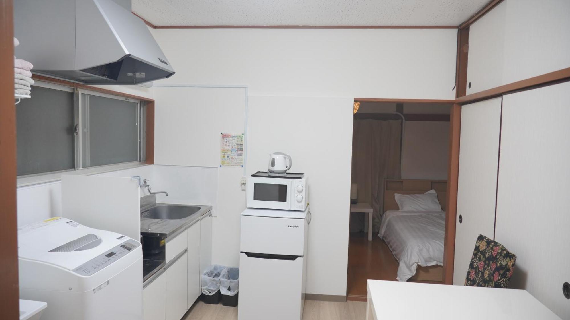 Uhome Tsubame Apartment