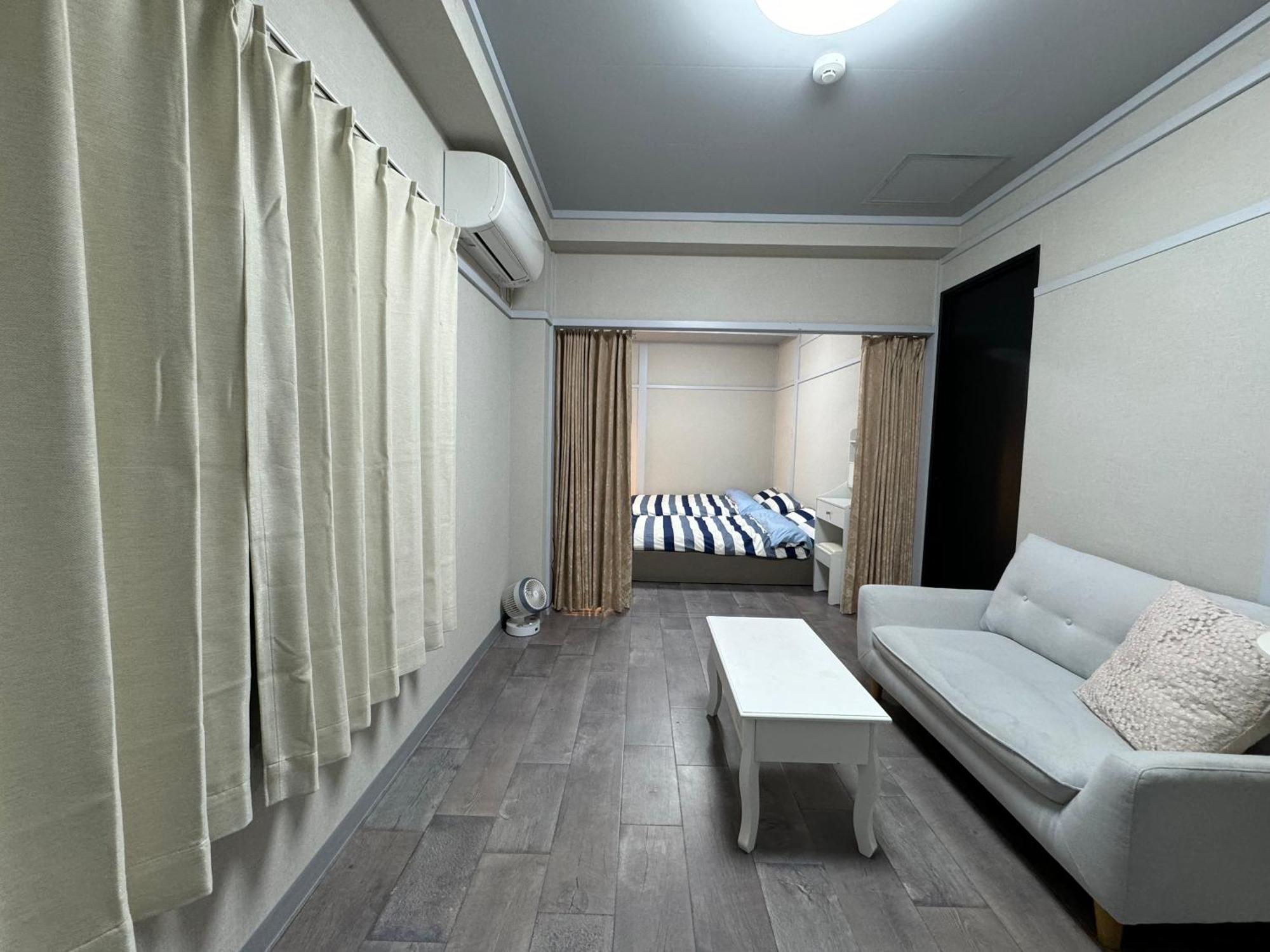 Kobayashi Homestay *