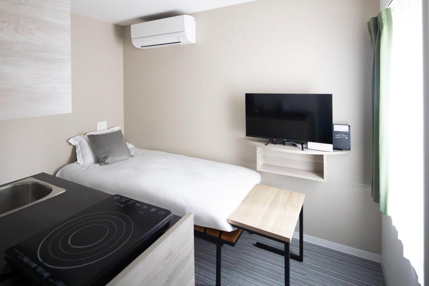 Ch Wasedaturumakicho Apartment