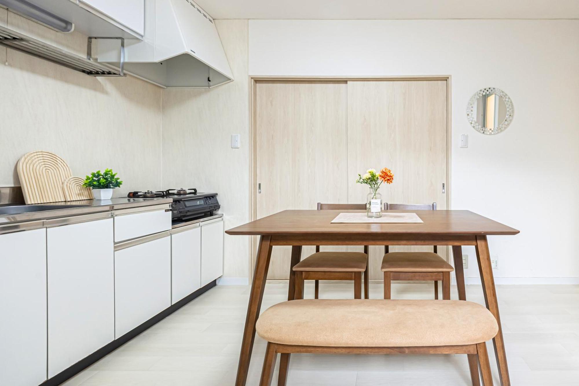 12月オープン/平井駅まで10分 /収容人数4/マンション2f/丸貸し切り Apartment Tokyo