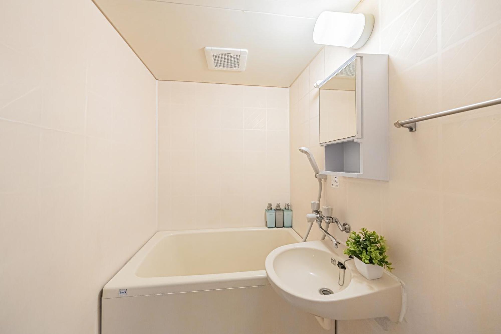 12月オープン/平井駅まで10分 /収容人数4/マンション2f/丸貸し切り Apartment *