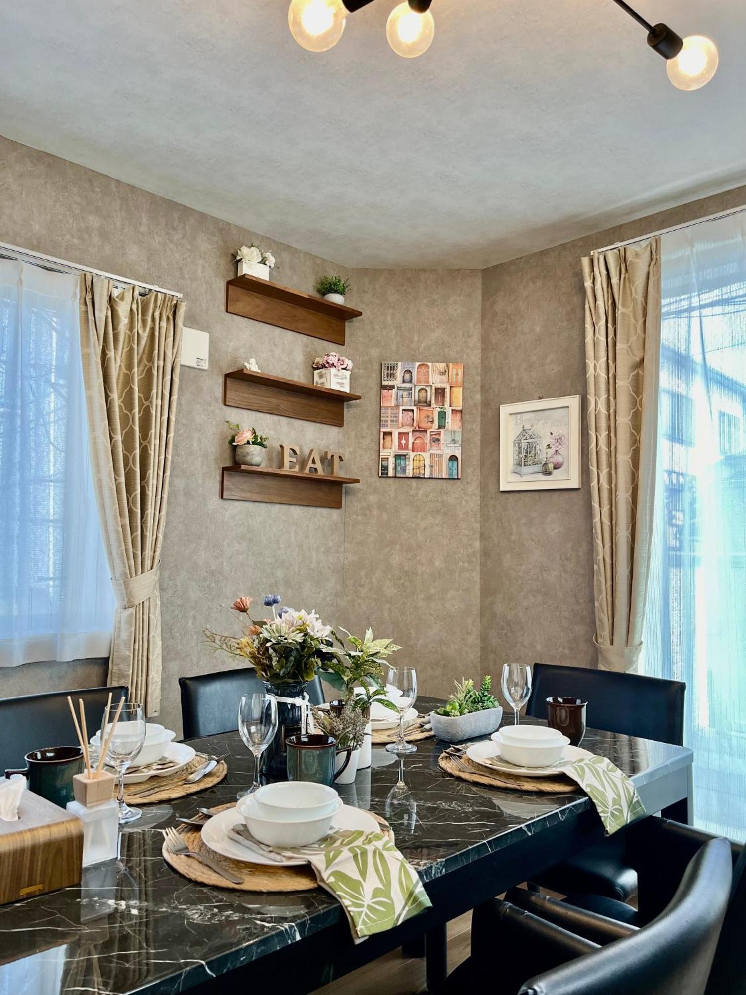 Detached House, 3min Walk To Stn, 17min To Asakusa, 10min To Skytree, Direct To Tyo Airports, Free Parking Holiday home *