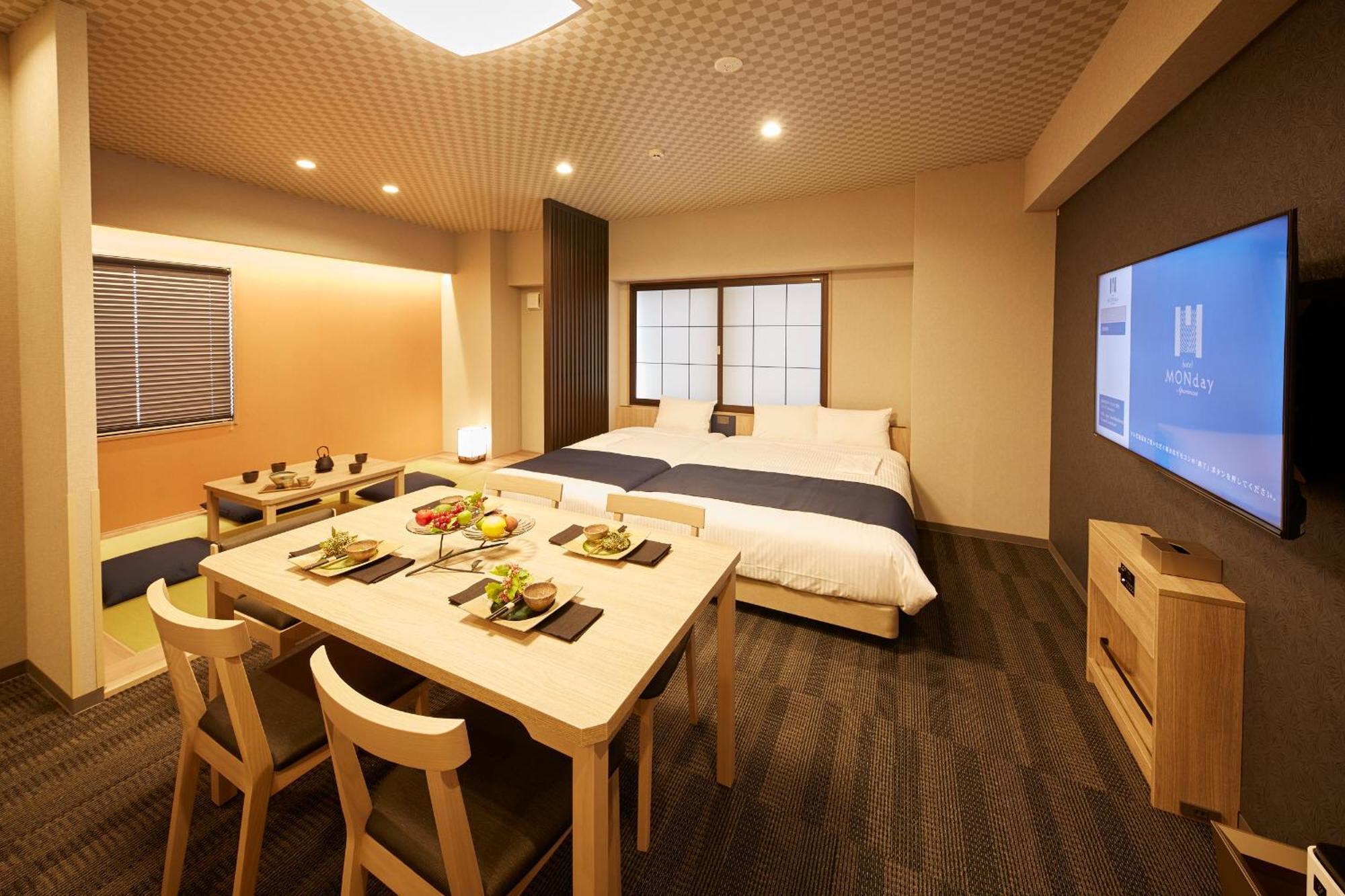 Monday Premium Ueno Okachimachi Aparthotel