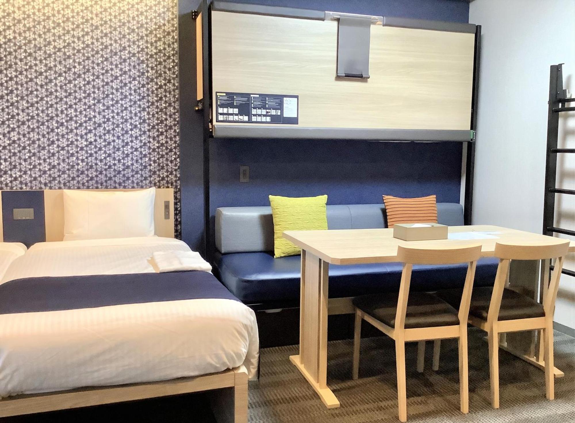 Monday Premium Ginza Shintomicho 4*