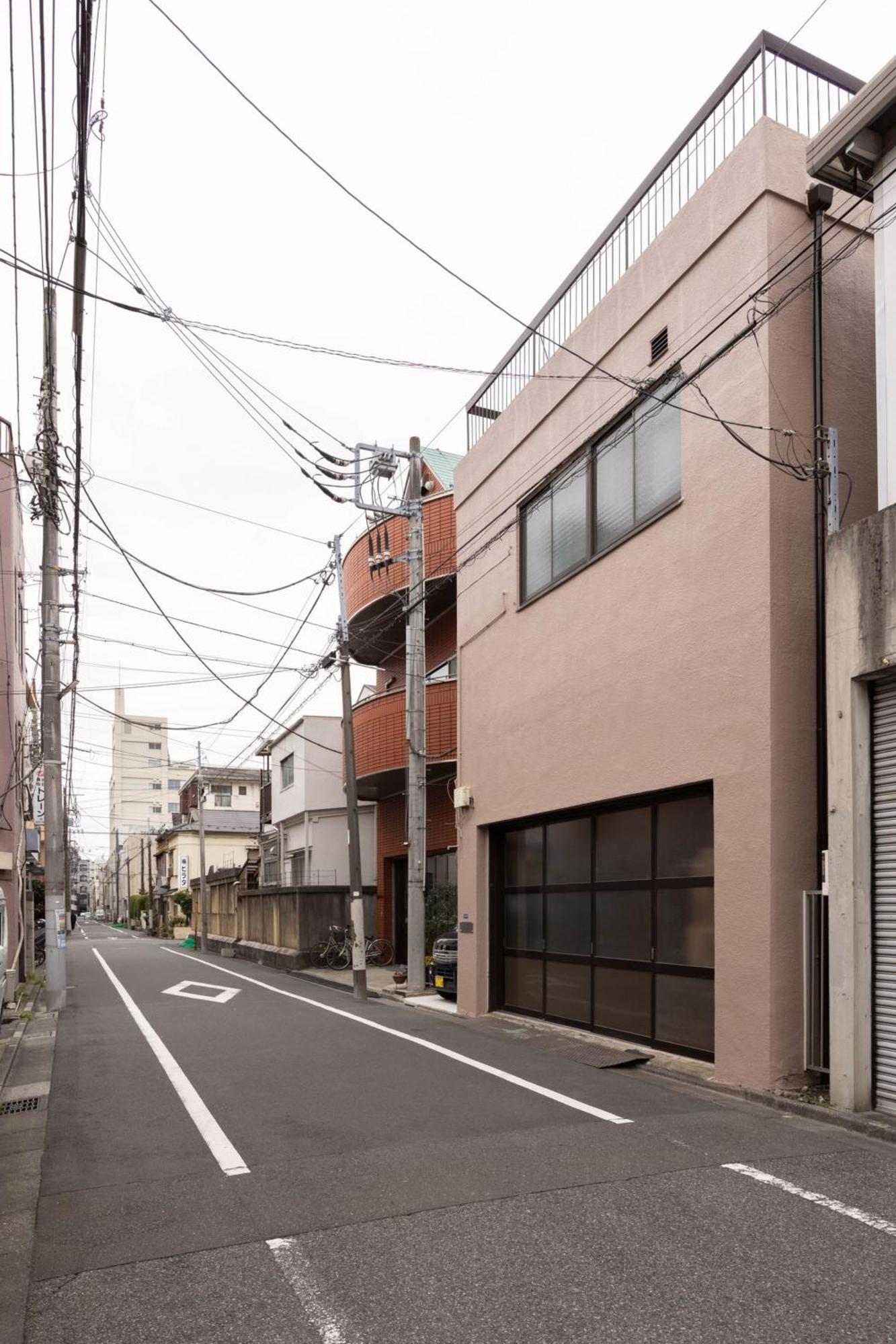 Higashi Komagata Building 2f3f Hk23 * Tokyo