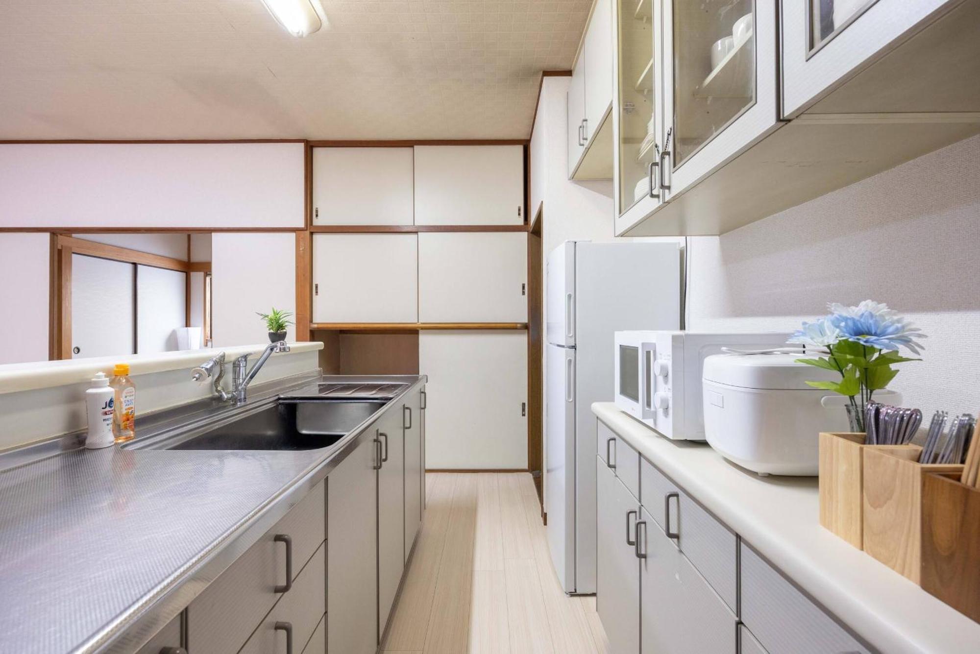 Higashi Komagata Building 2f3f Hk23 Apartment Tokyo