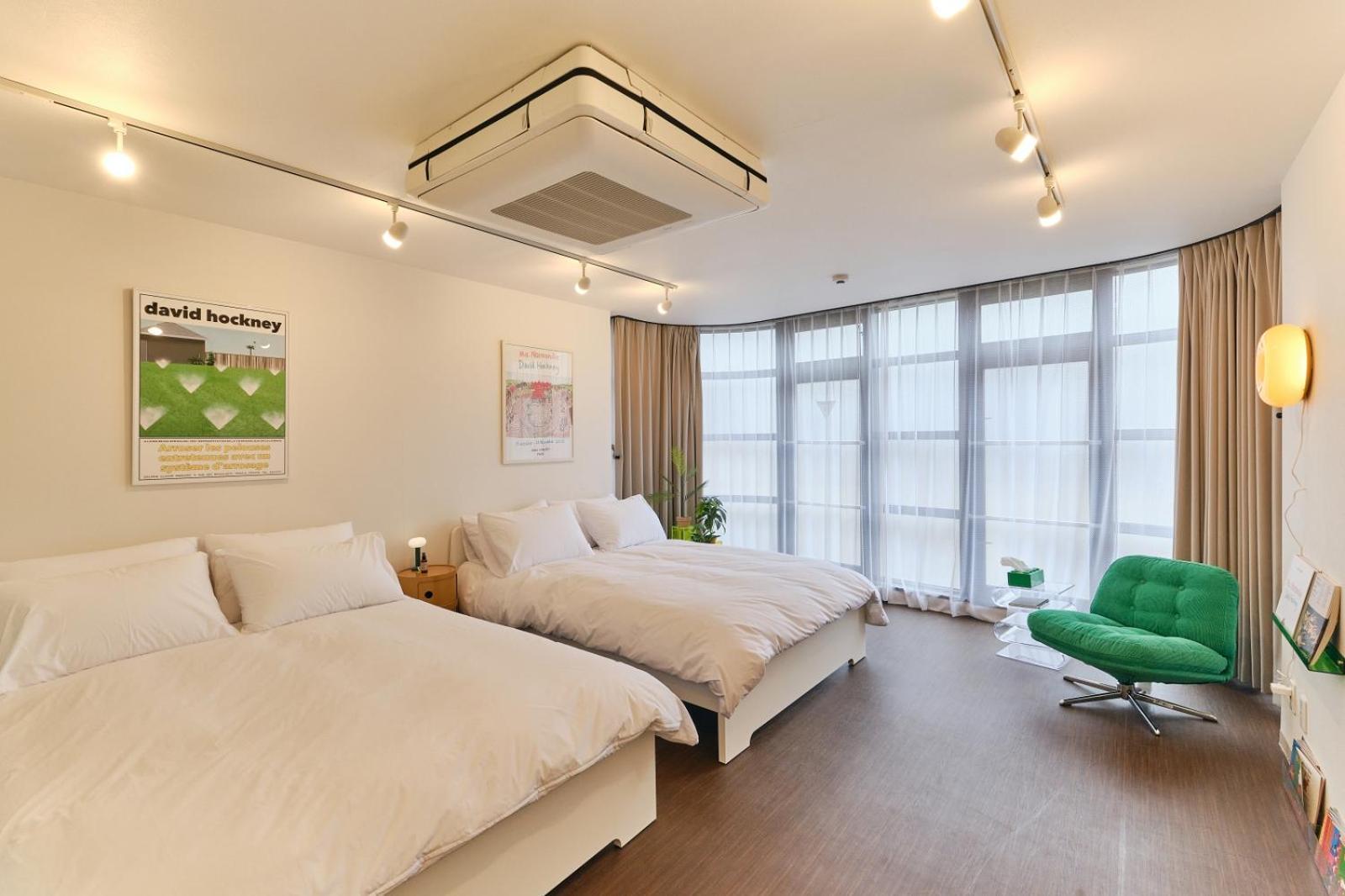 Kaikai House - Art, Design & Family In Shibuya Villa Tokyo