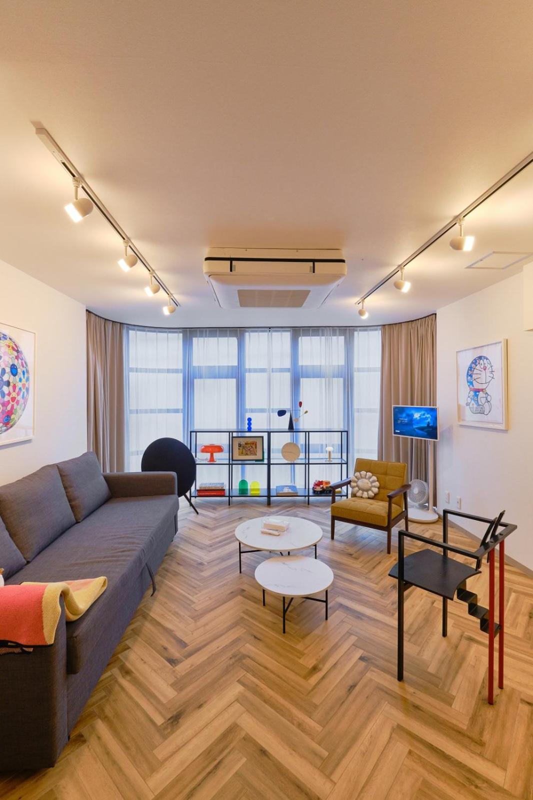 Kaikai House - Art, Design & Family In Shibuya * Tokyo