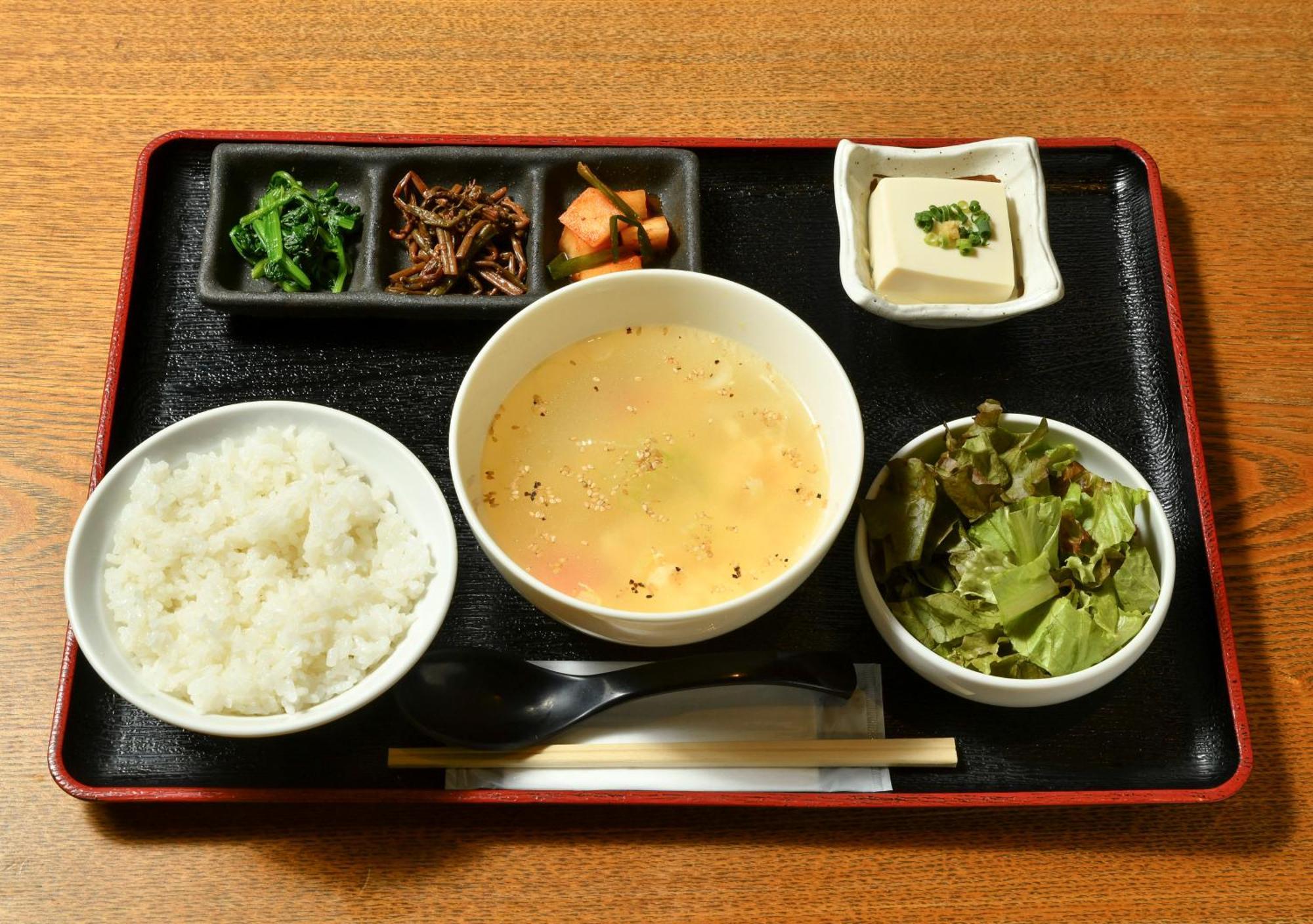 Apa Shimbashi Onarimon Hotel