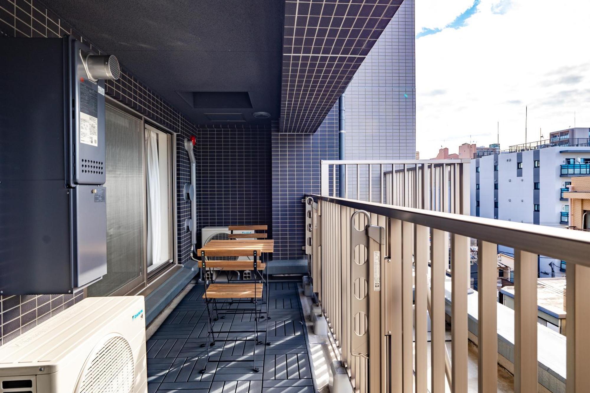 Dash Living Asakusa East *