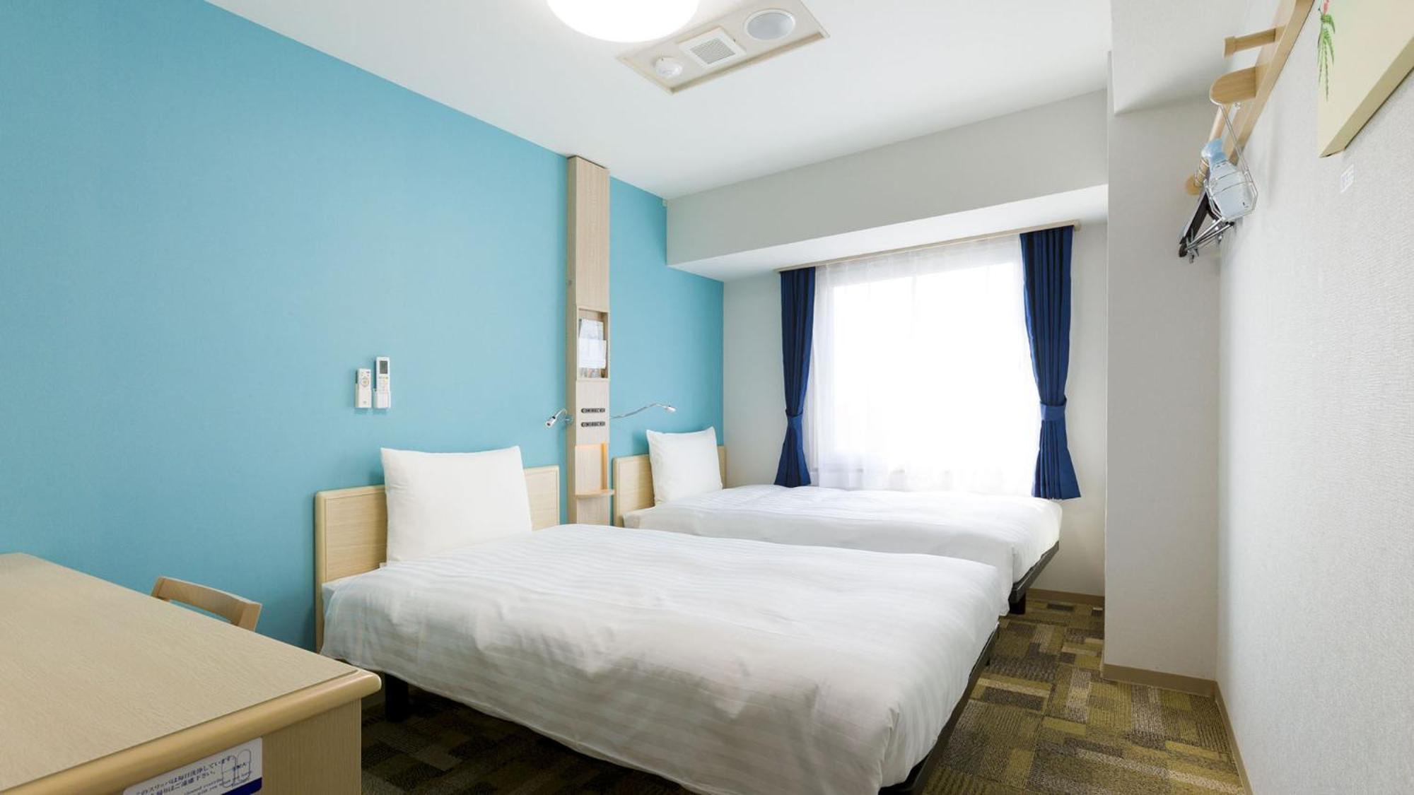 Toyoko Tozai-sen Kiba-eki Hotel 3*