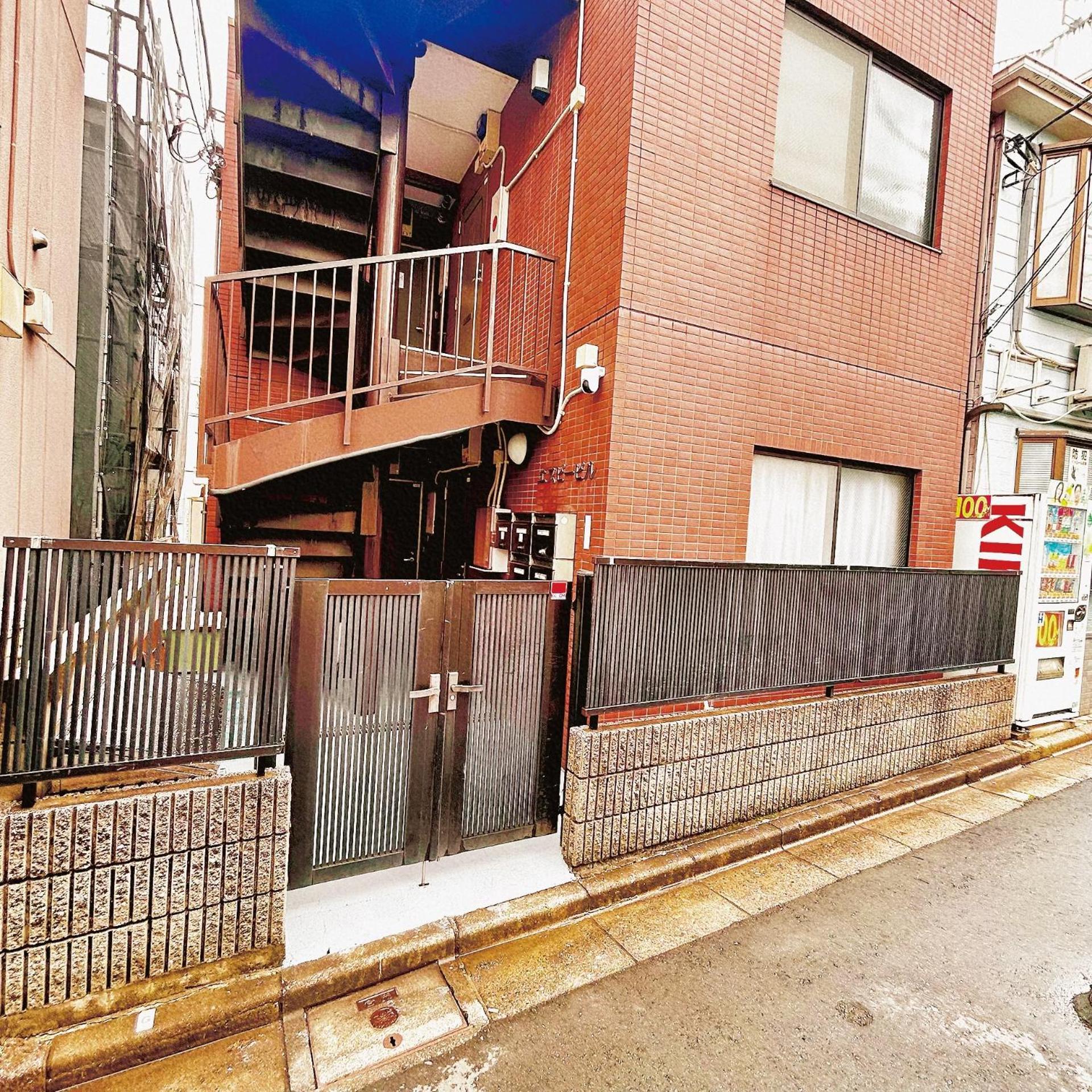Lucky House新宿31 *