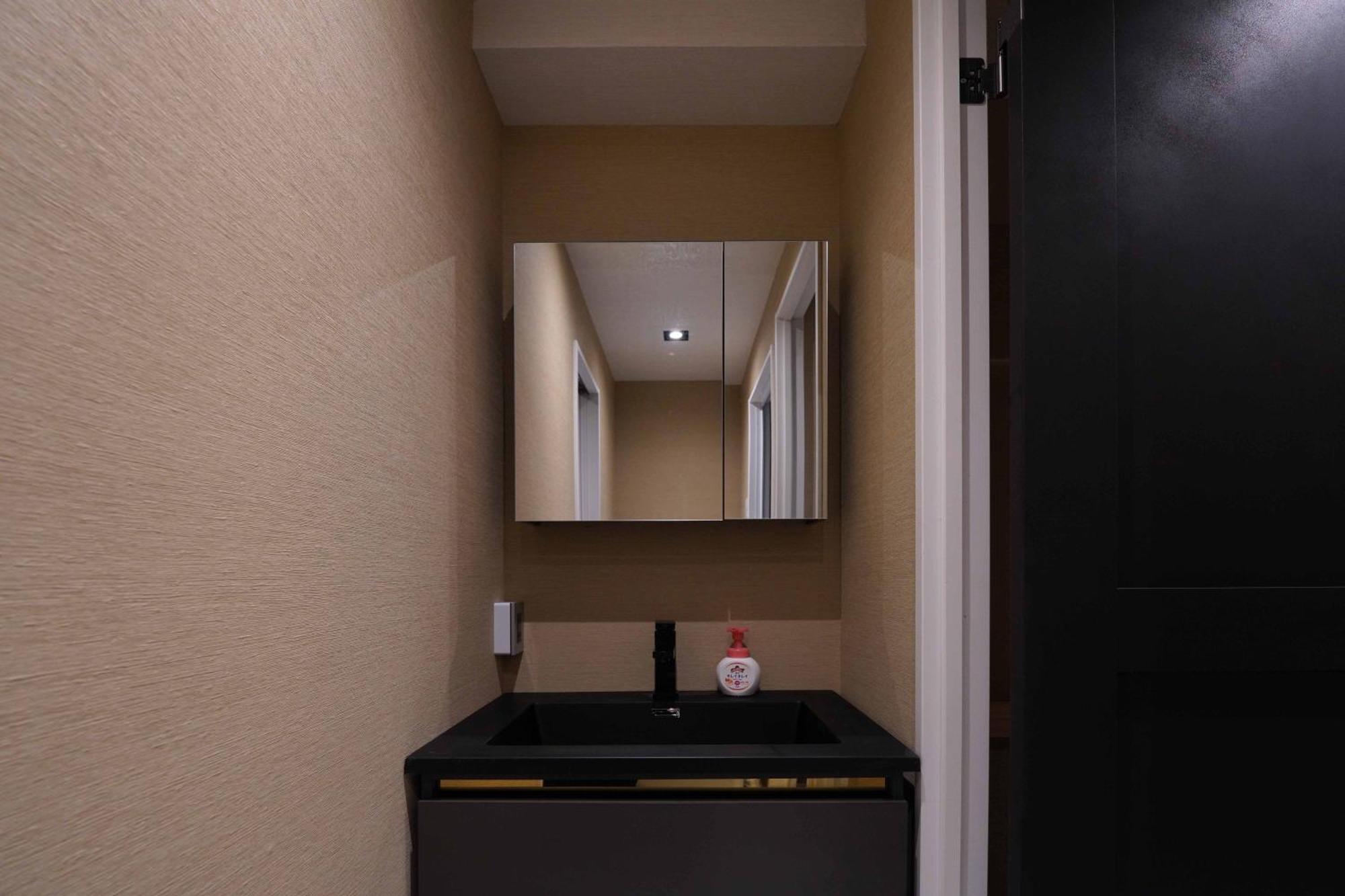 Apartment Real Life Iidabashi *