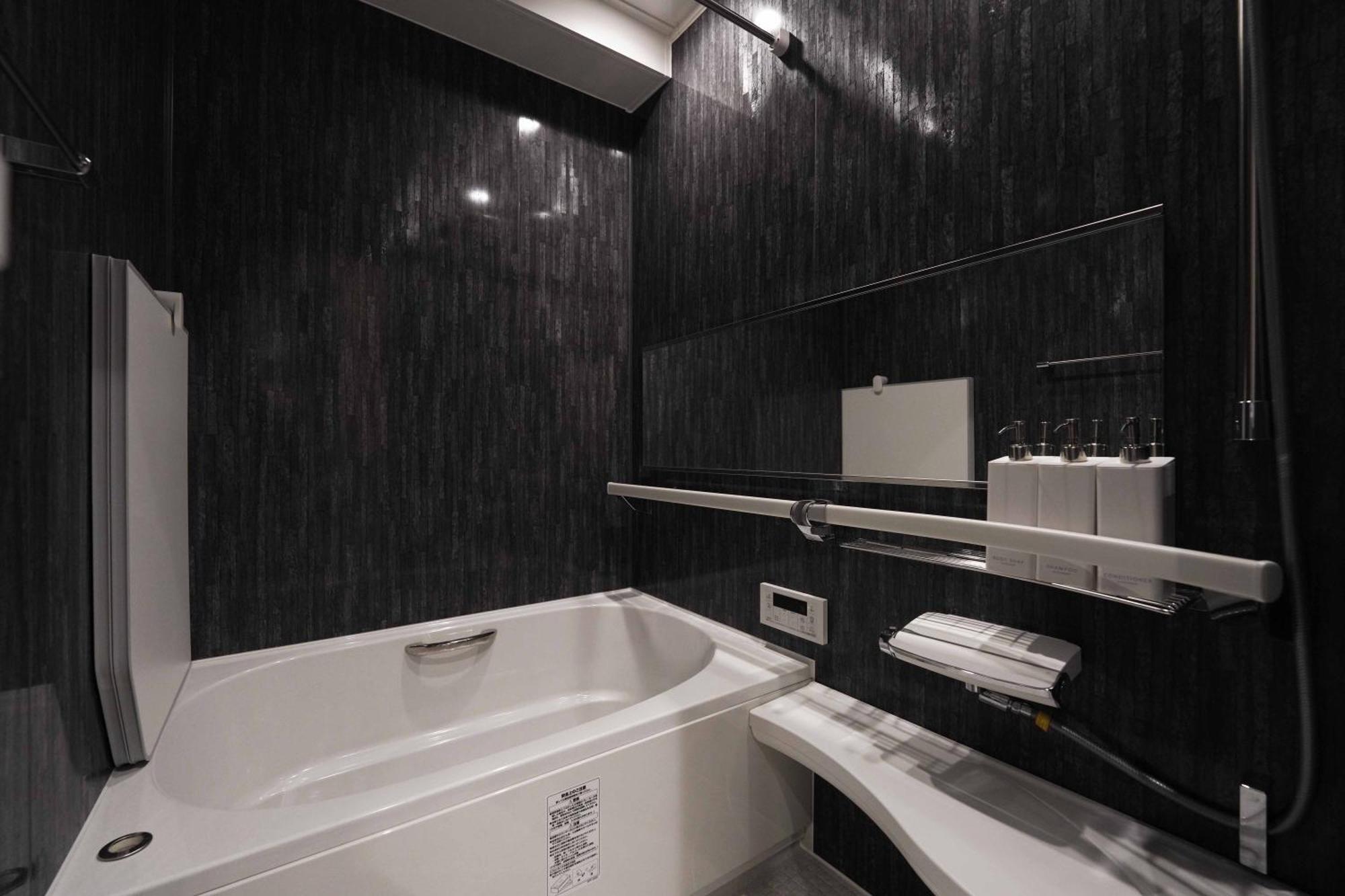 Real Life Iidabashi Apartment