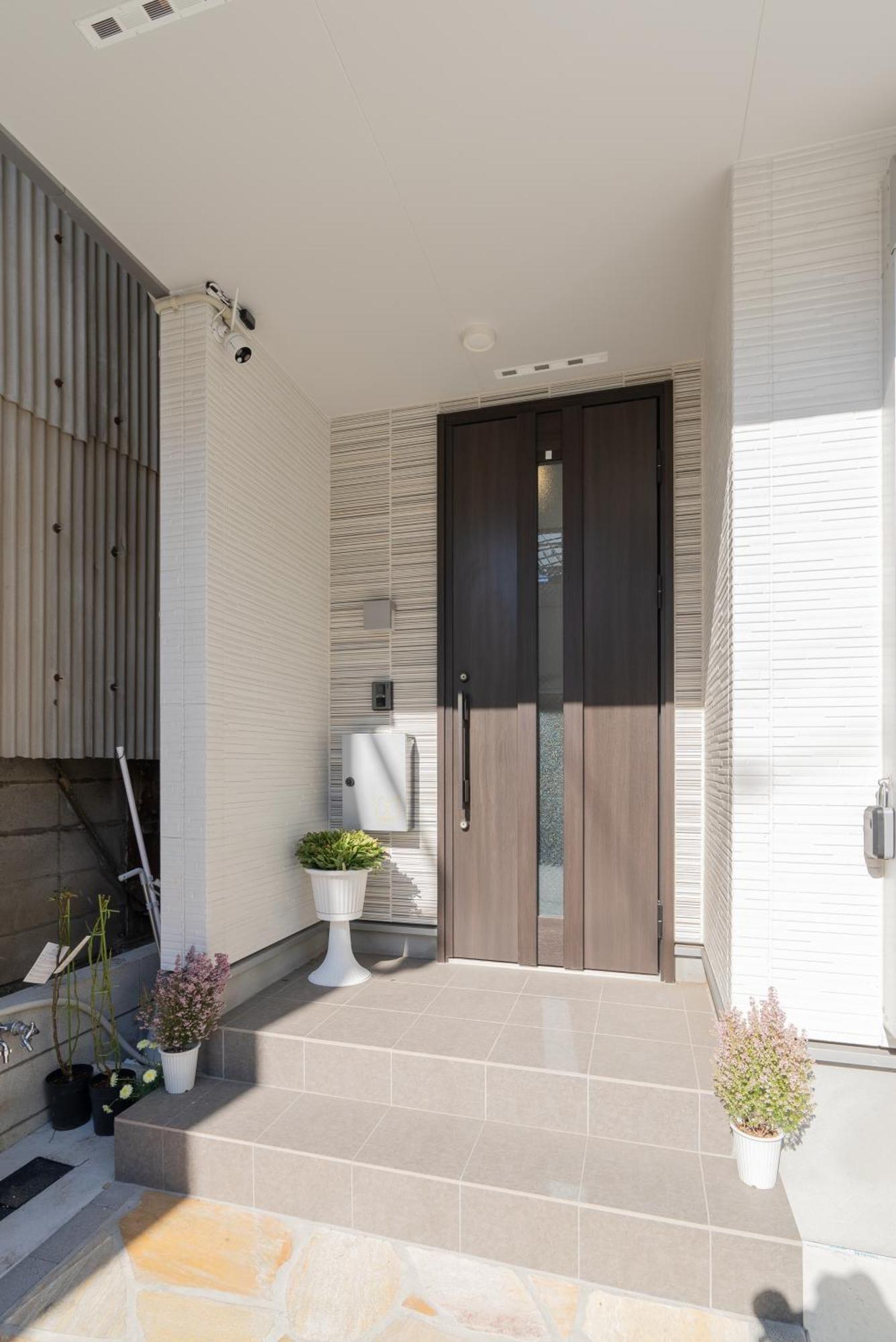 Holiday home I Skytreeまで14分 最大10人 新築 一戸貸 Wifi完備 洗濯乾燥機 駐車場二台分 植物好き *