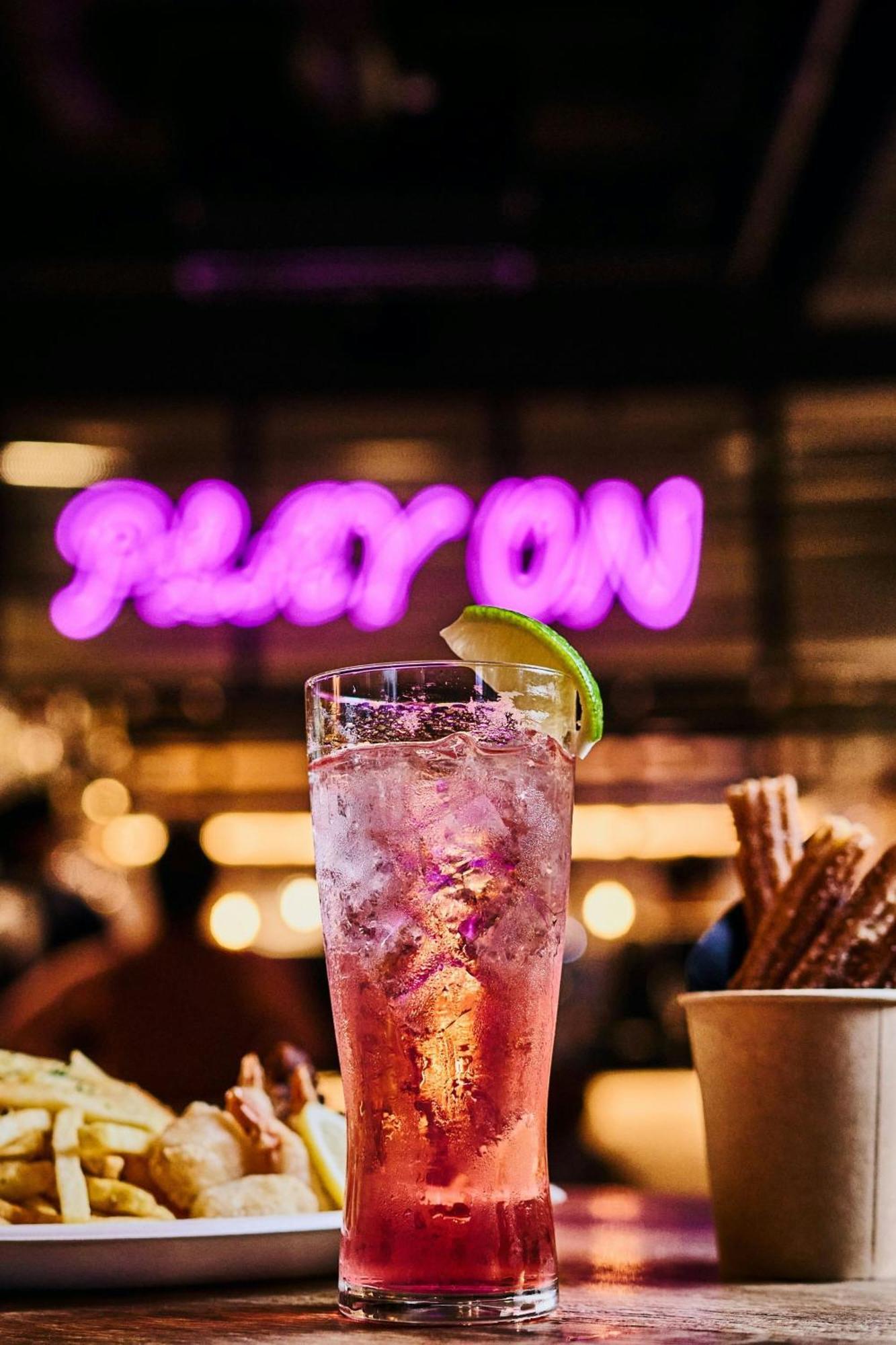 Moxy Kinshicho 4*