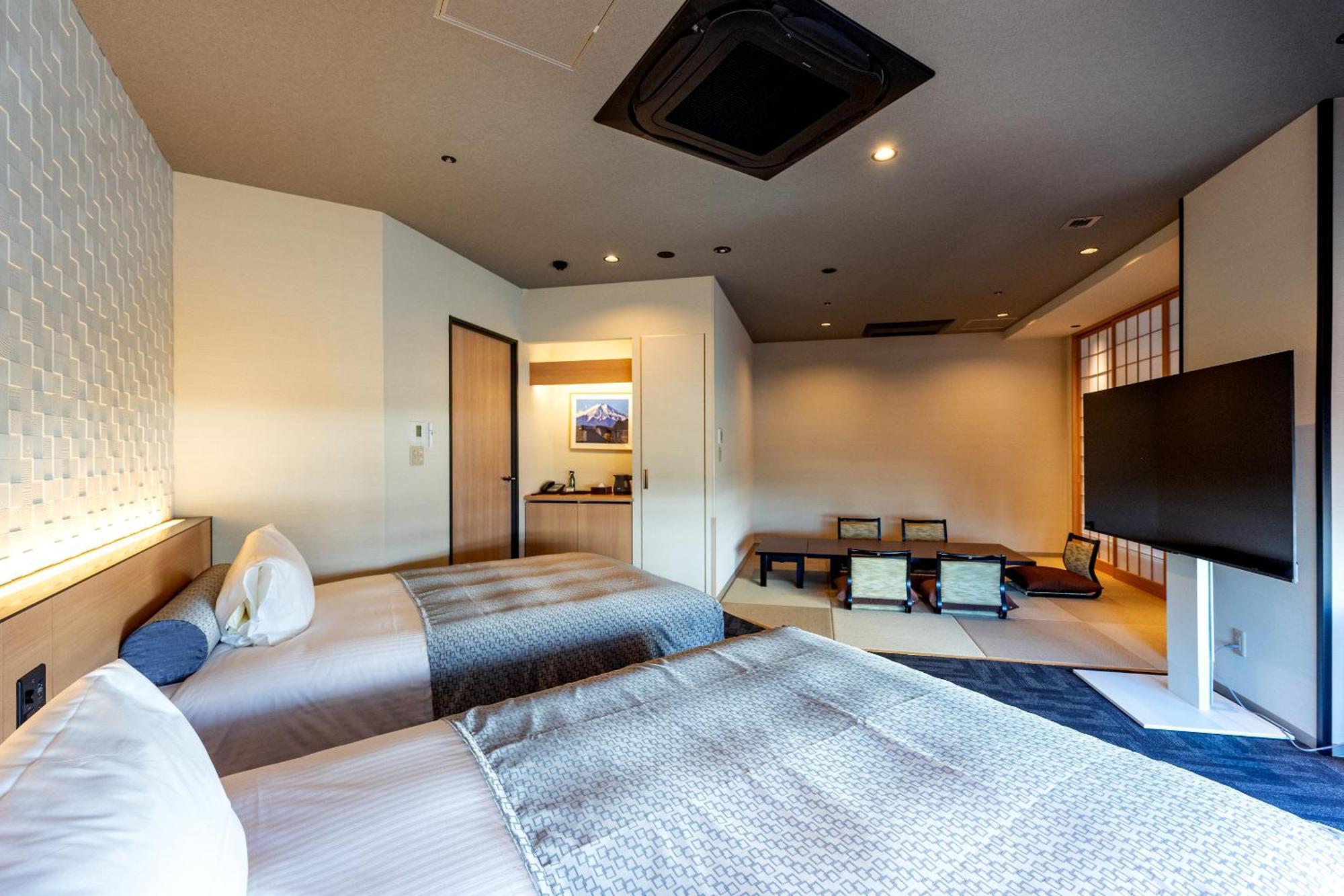 Toyosu Manyo Club Hotel