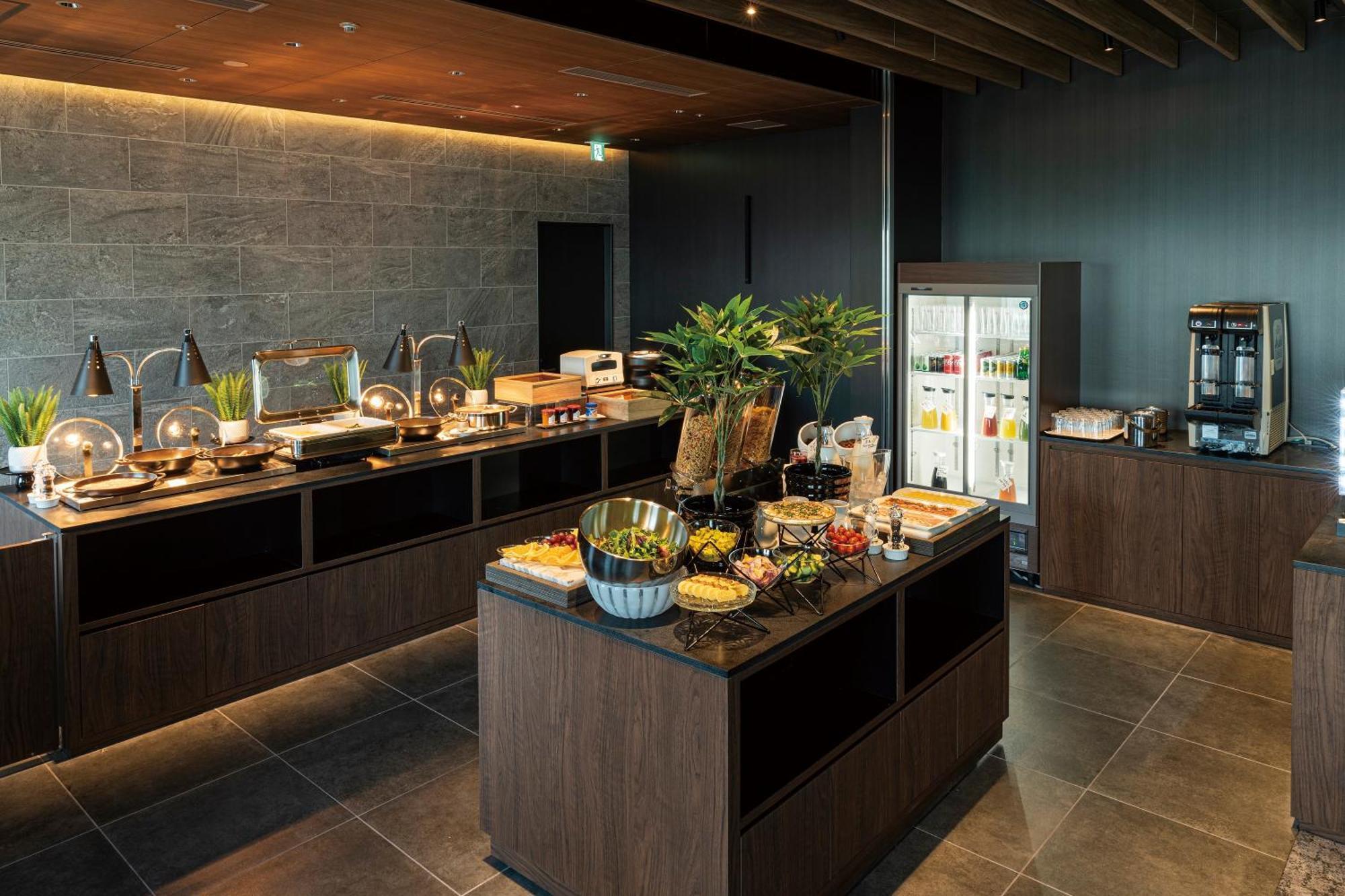 The Royal Park Iconic Shiodome 4*