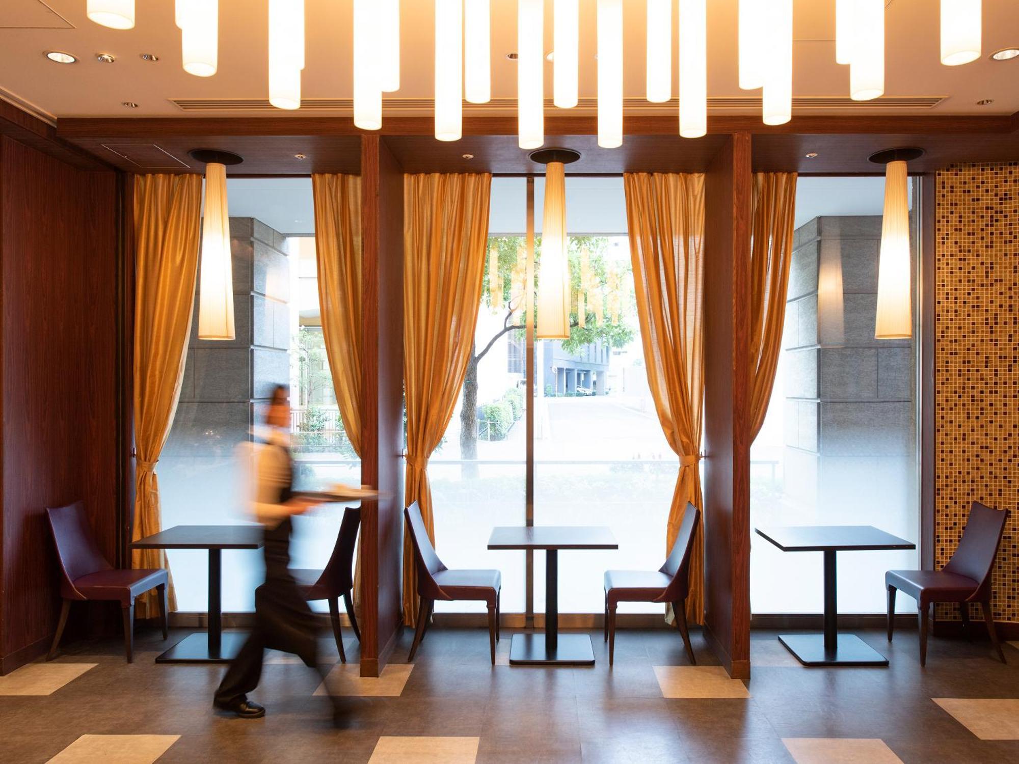 Mitsui Garden Shiodome Italia-gai - 4*