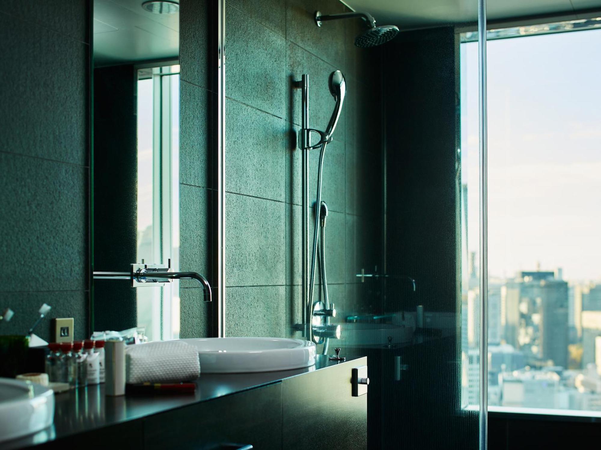 Mitsui Garden Ginza Premier 4*
