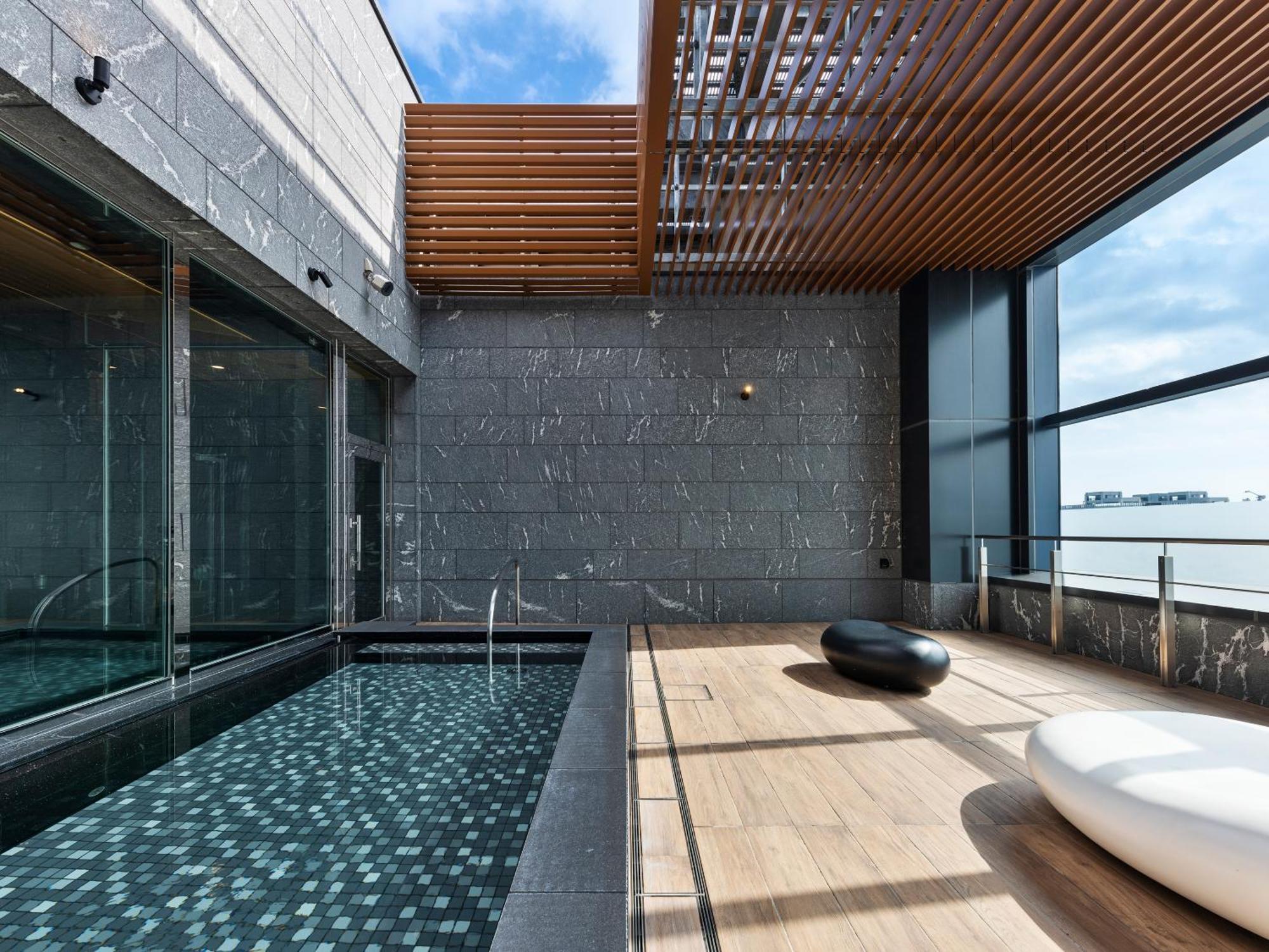 Mitsui Garden Toyosu Premier - Tokyo