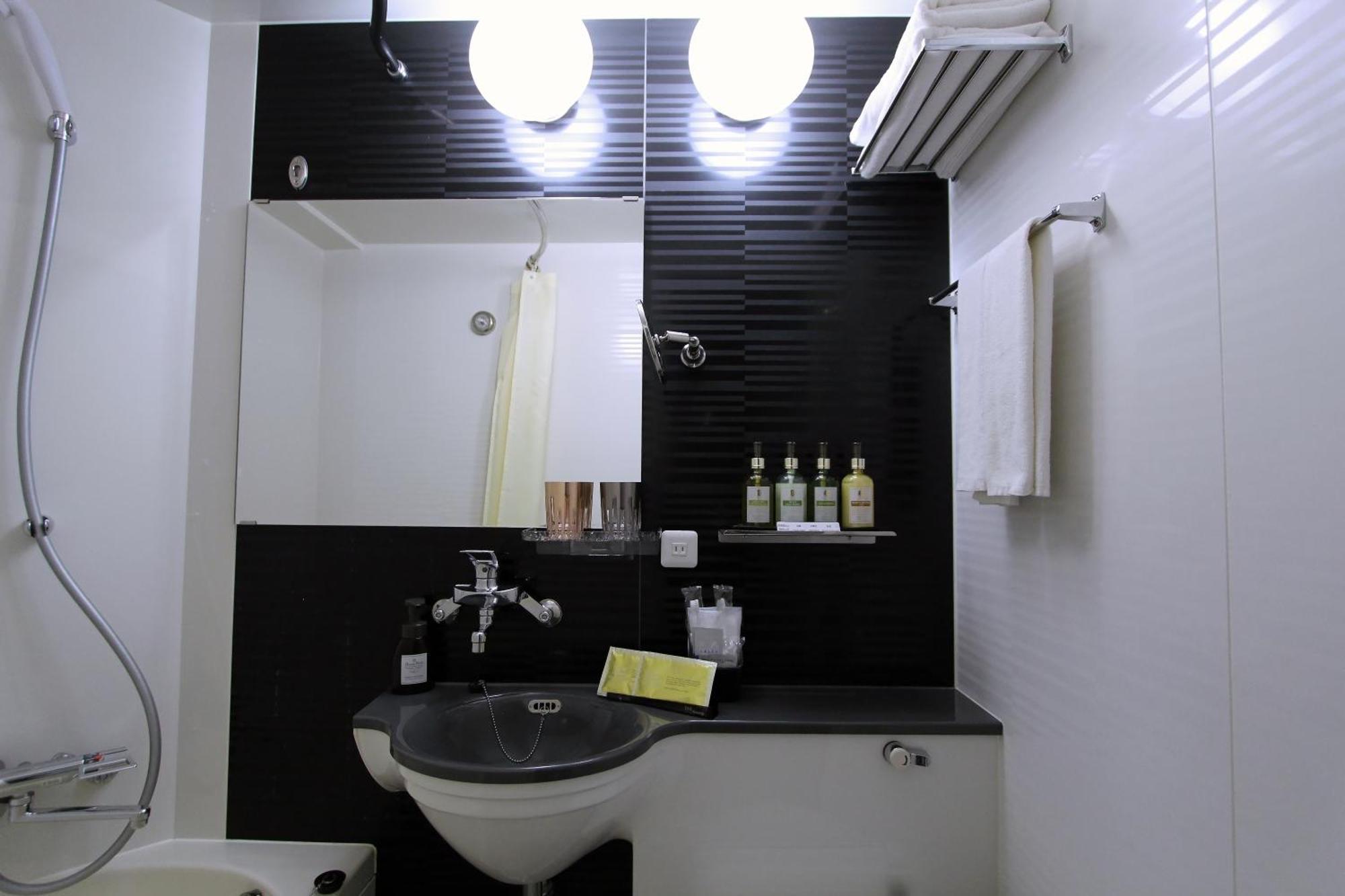 Koko Ginza-1chome Hotel