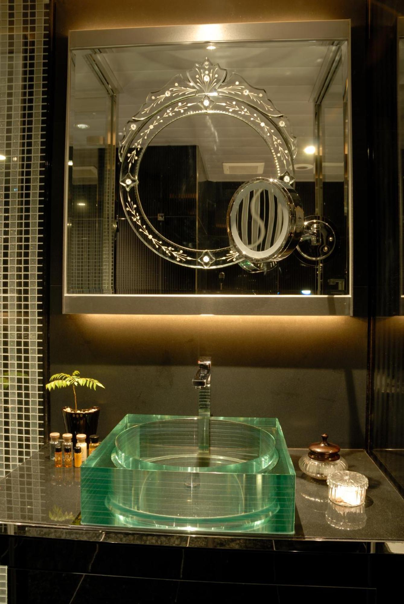 The Glanz Hotel 3*