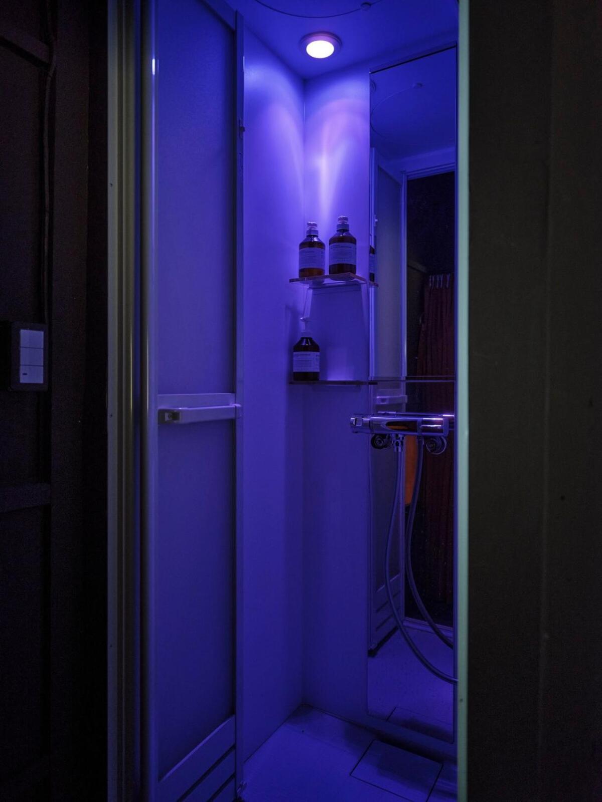 Vacation Renovated From A Small Hair Salon Tokyo