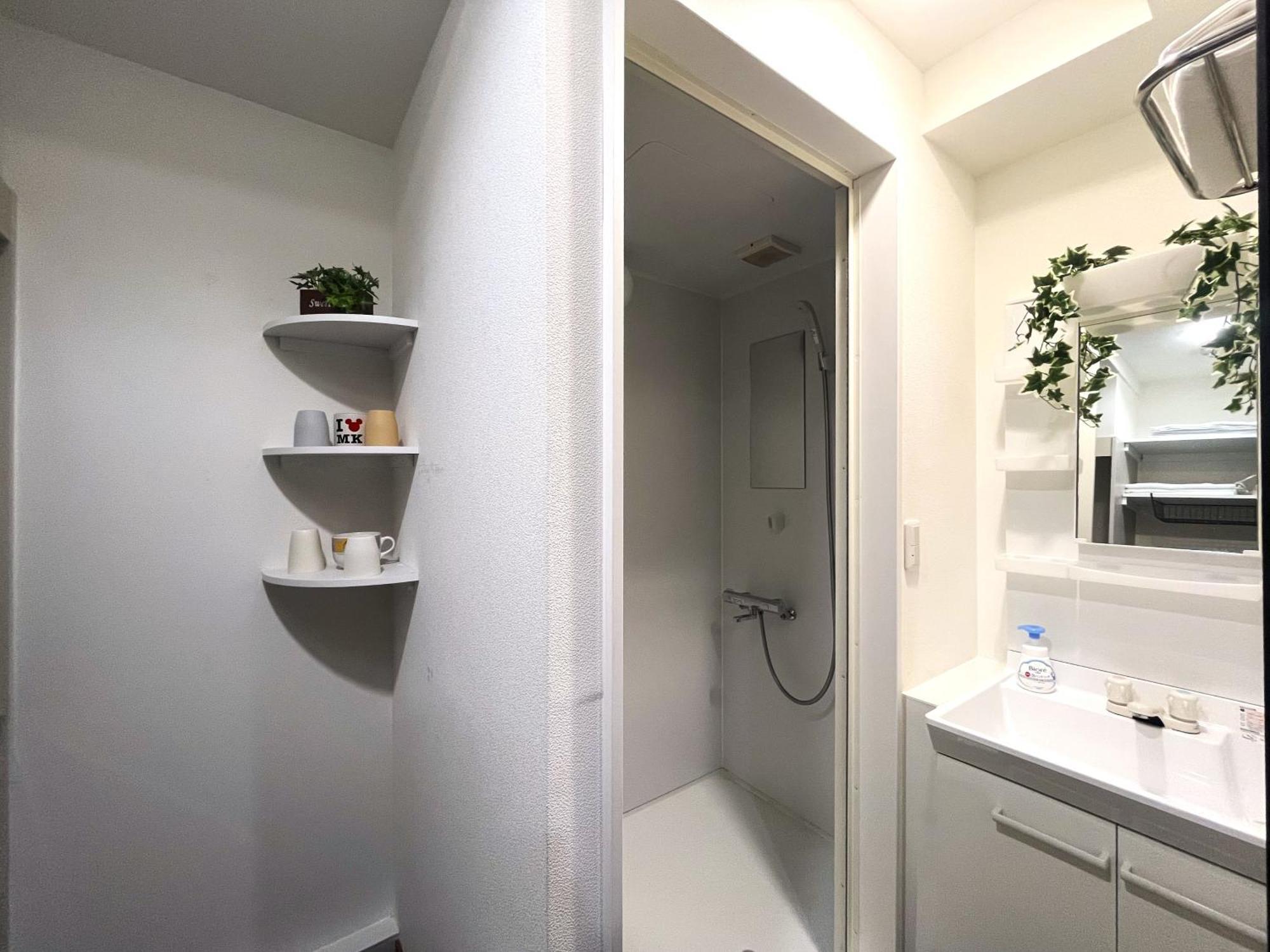 Apartment Re Room301