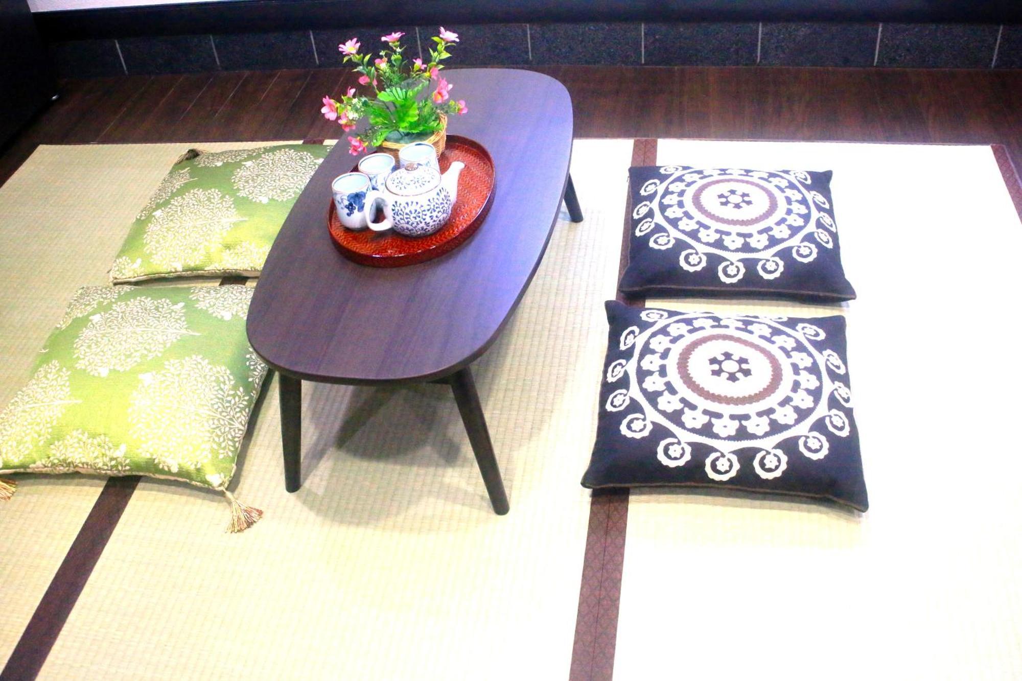 Apartment Re Room101