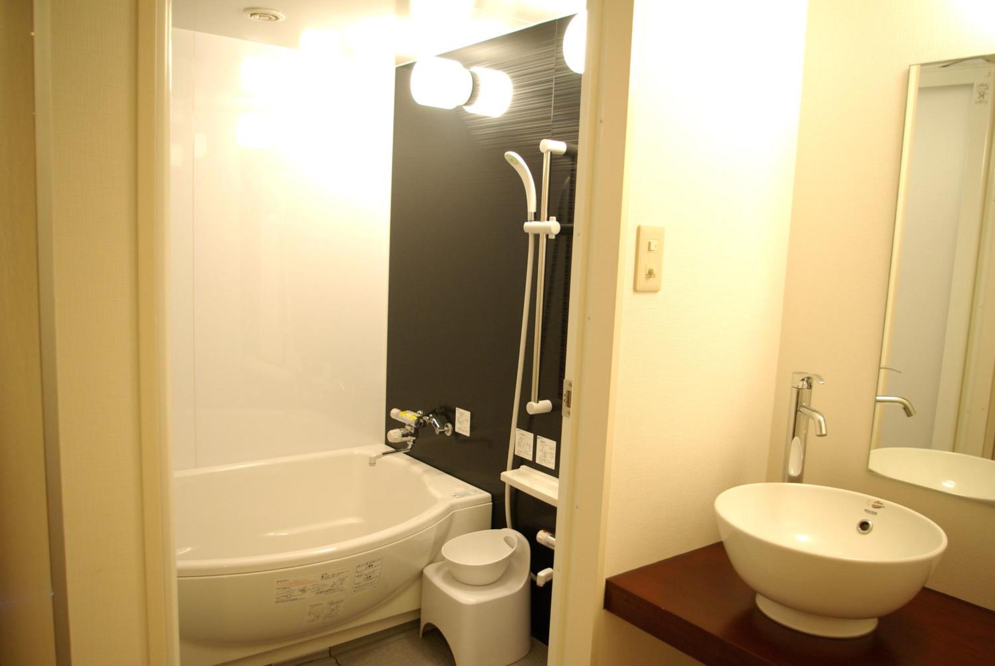 Hills Gotanda Love hotel Tokyo