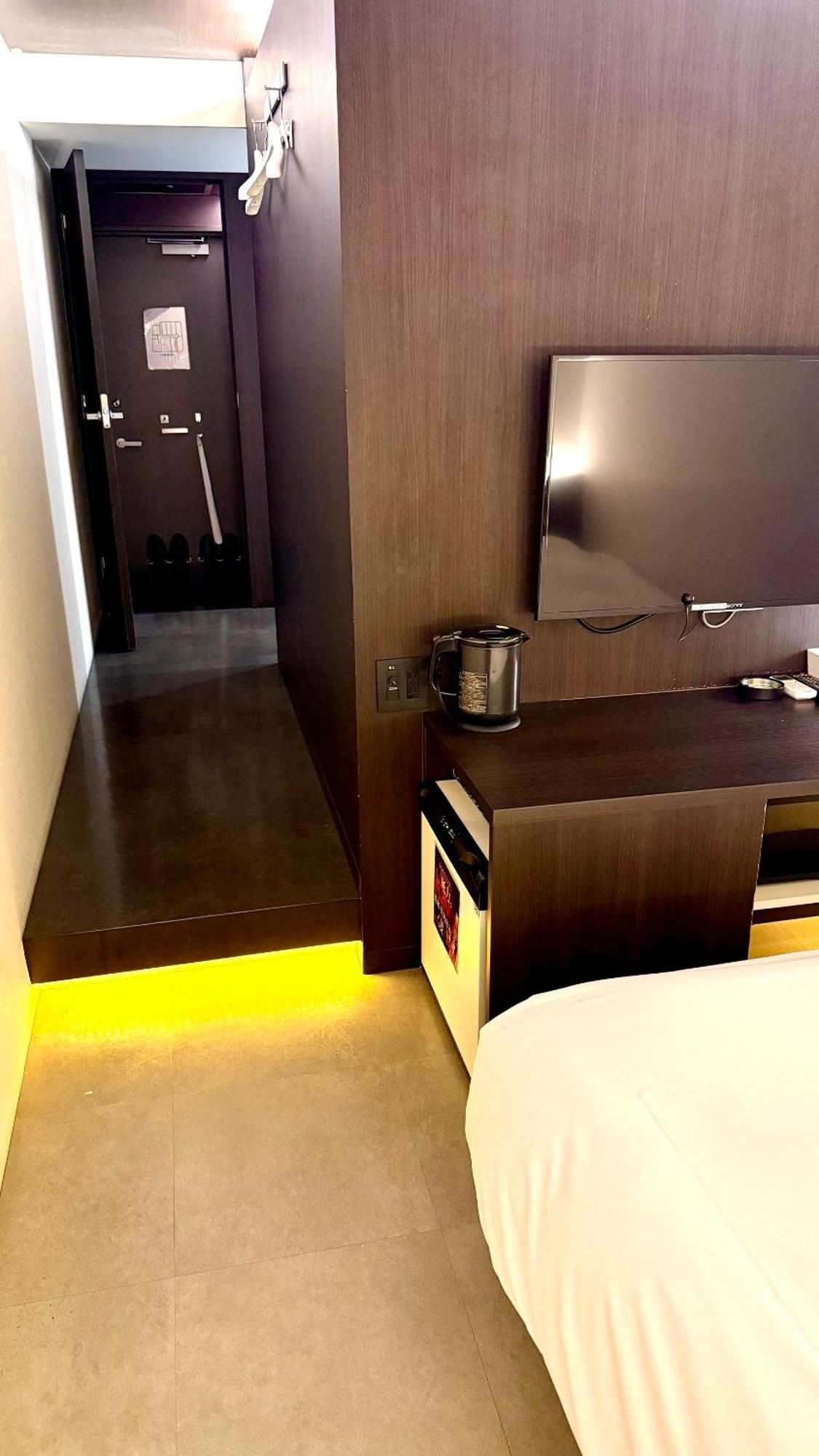 Love hotel Hills Gotanda 2*