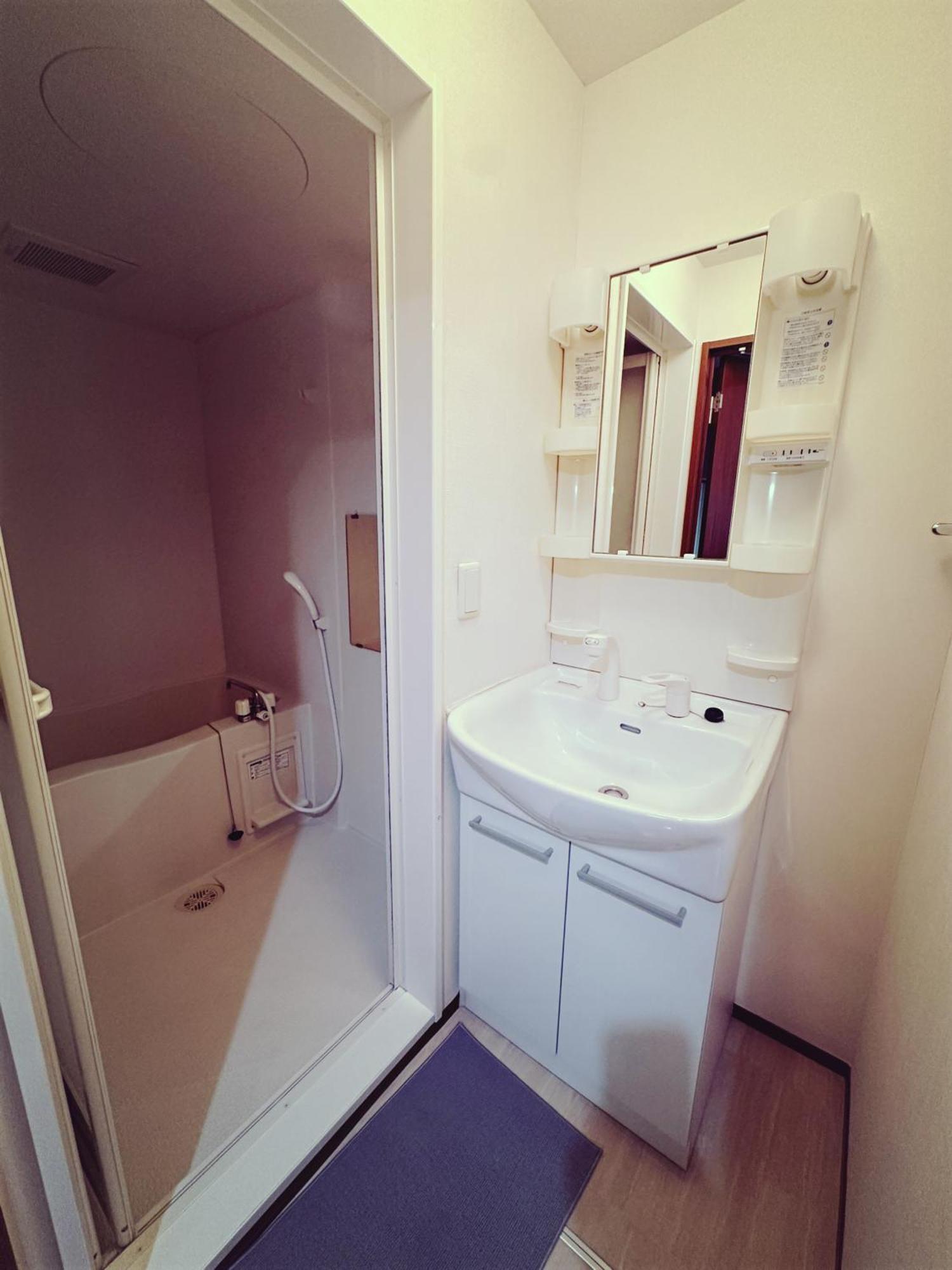 Ikebukuro Station 11 Mins Walk #6 Apartment Tokyo