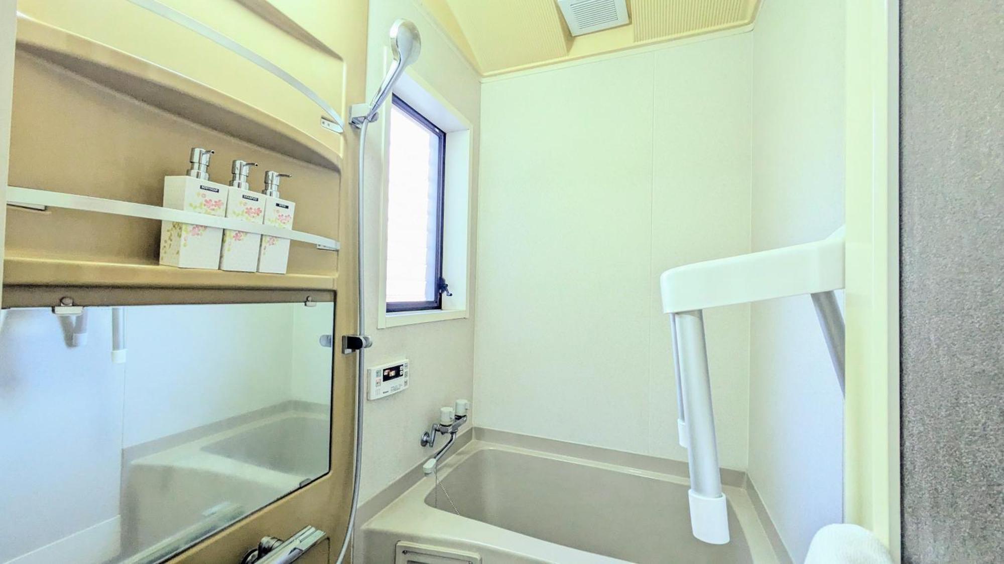 Aoto Kachofugetsu Apartment *
