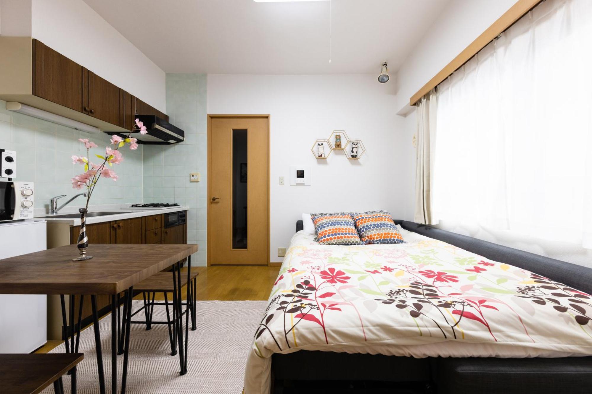 Shibuya 10min Walk Bright Modern 40sqm Apartment Tokyo