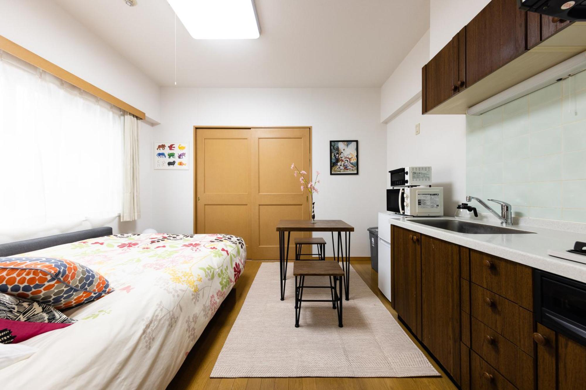 Apartment Shibuya 10min Walk Bright Modern 40sqm