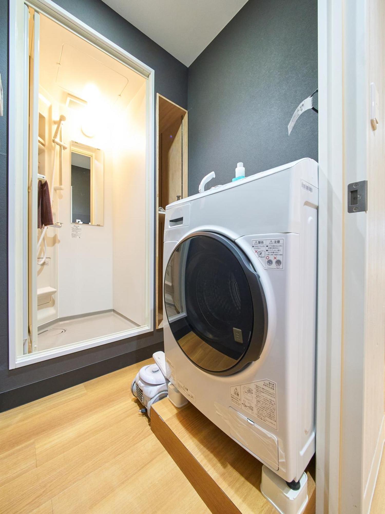Shimbashi Sho Apartment