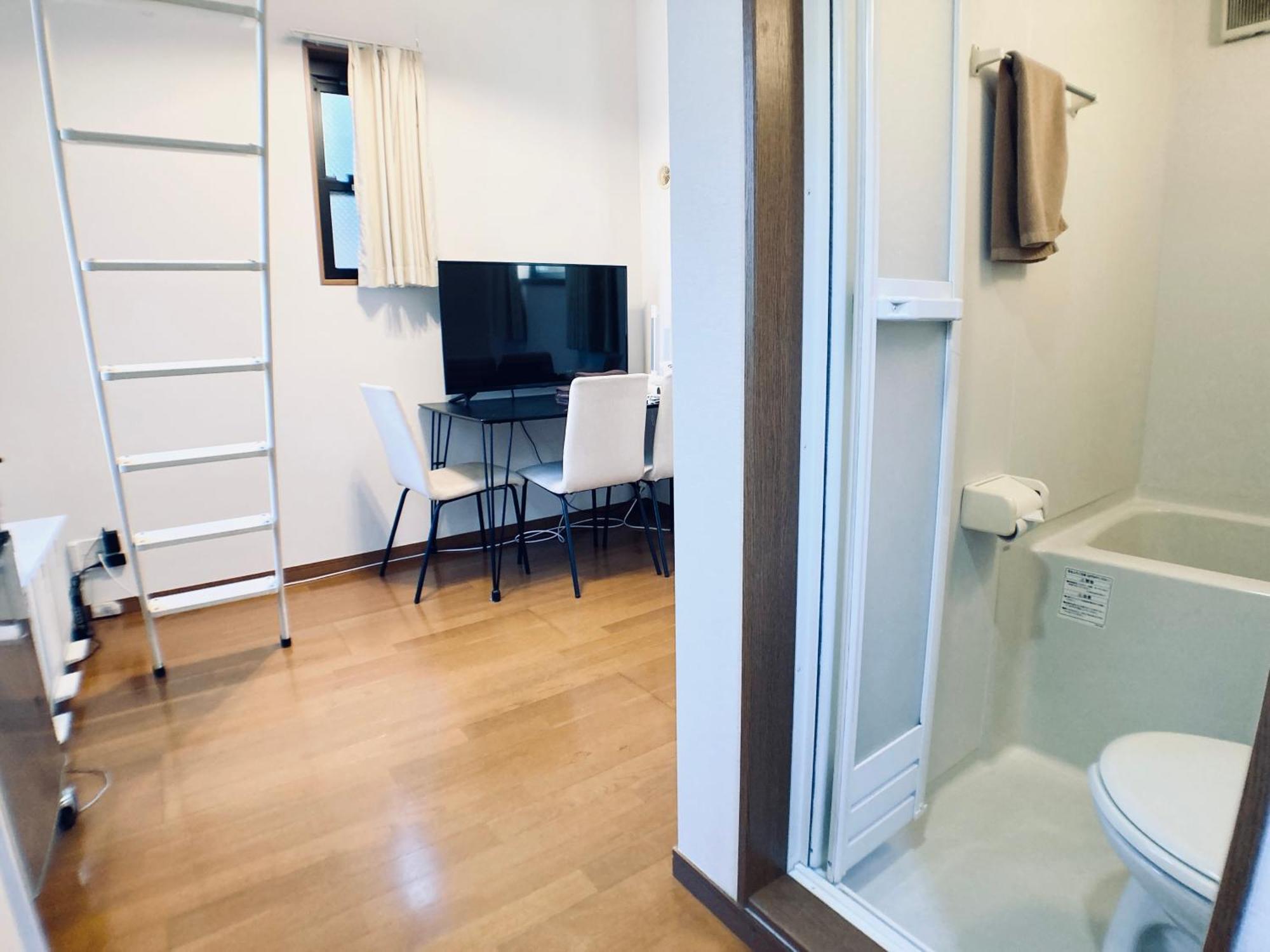 イーストコート長崎 Apartment