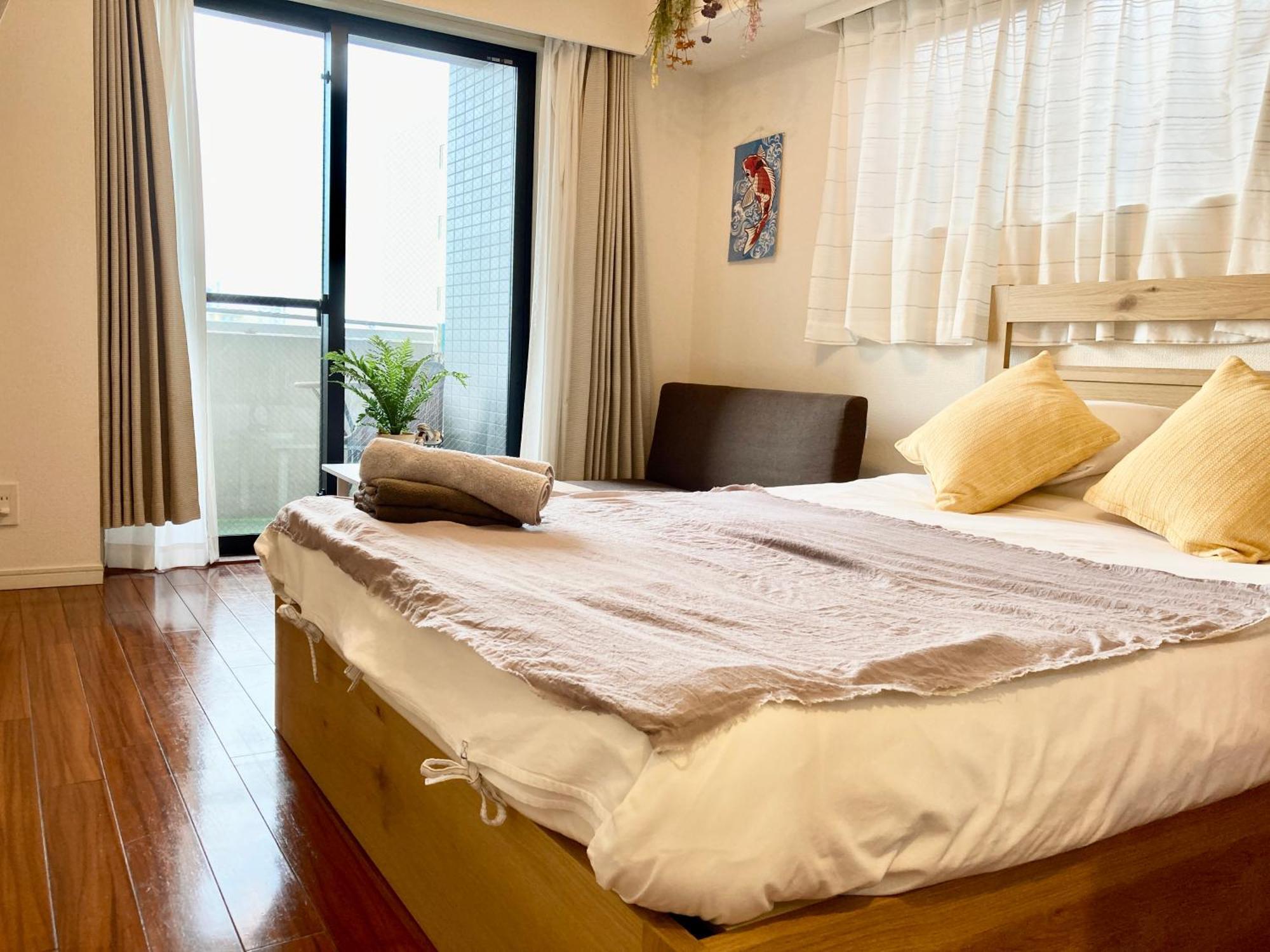 Miko's Apartment, Iconic Shinjuku, Tokyo, 10th Fl, Skyscraper View, Korean Town, 3min To Higashi-shinjuku Sta