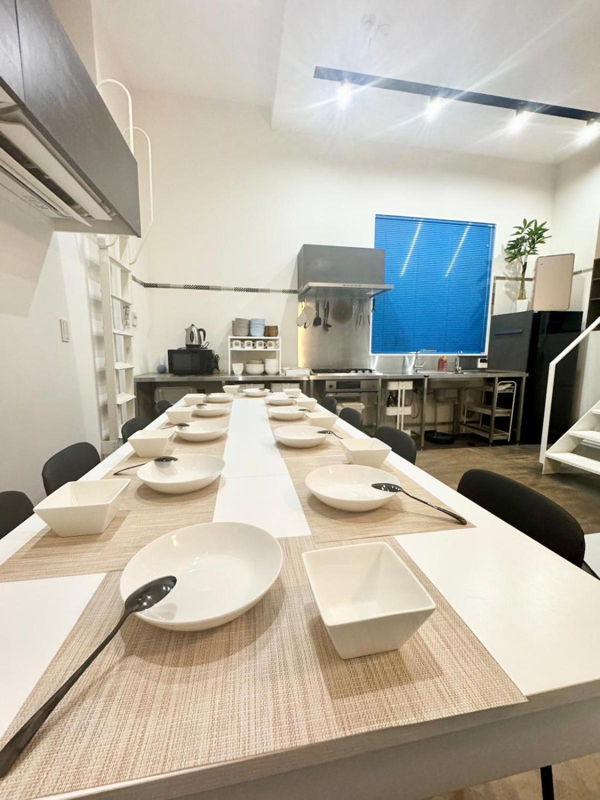 Alphinaud Apartment *