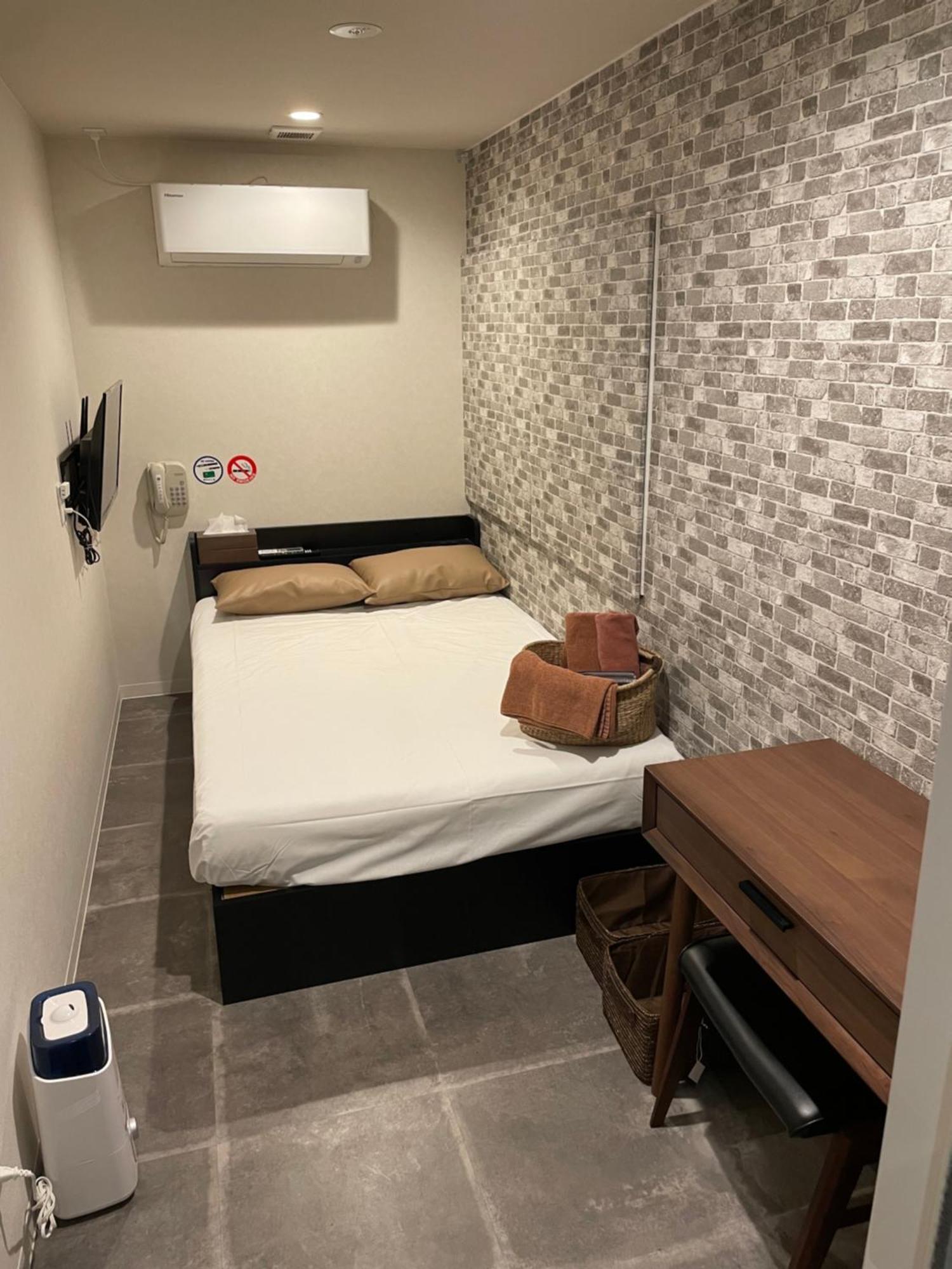 Hotel Mr *