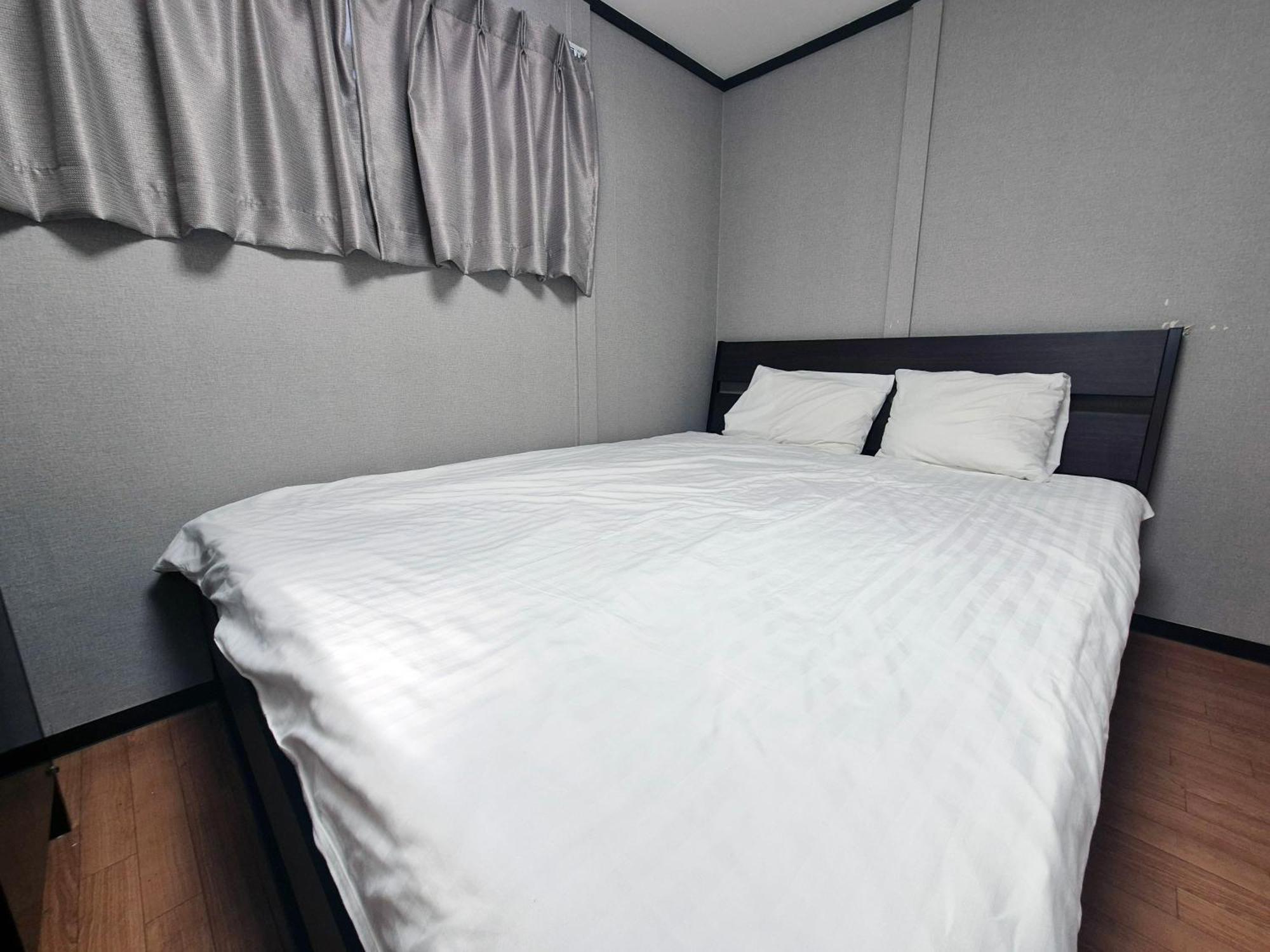 House * Tokyo