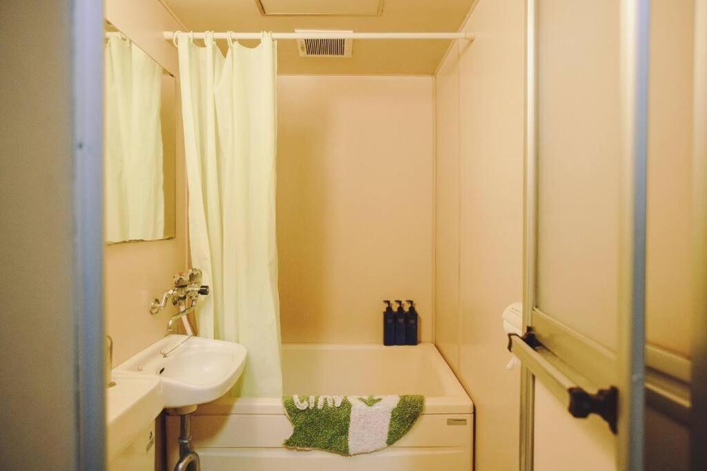 Apartment *exquisite Newly Renovated Rom In Very Deeptokyo *