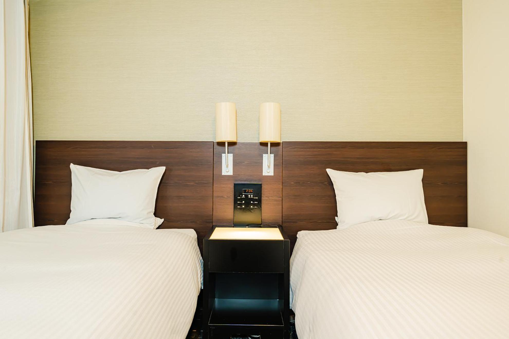 Kanda Station Hotel 3*