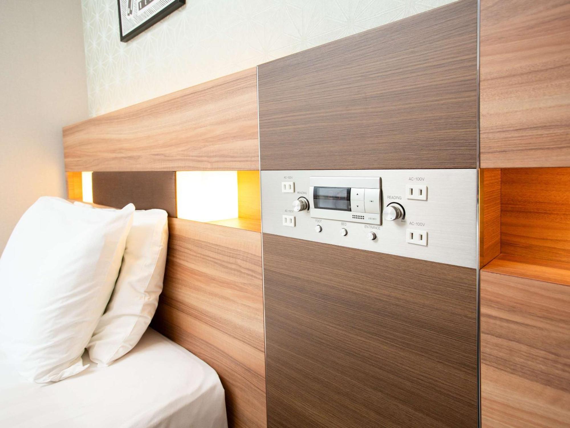 Hotel Comfort Era Higashi Kanda 3*