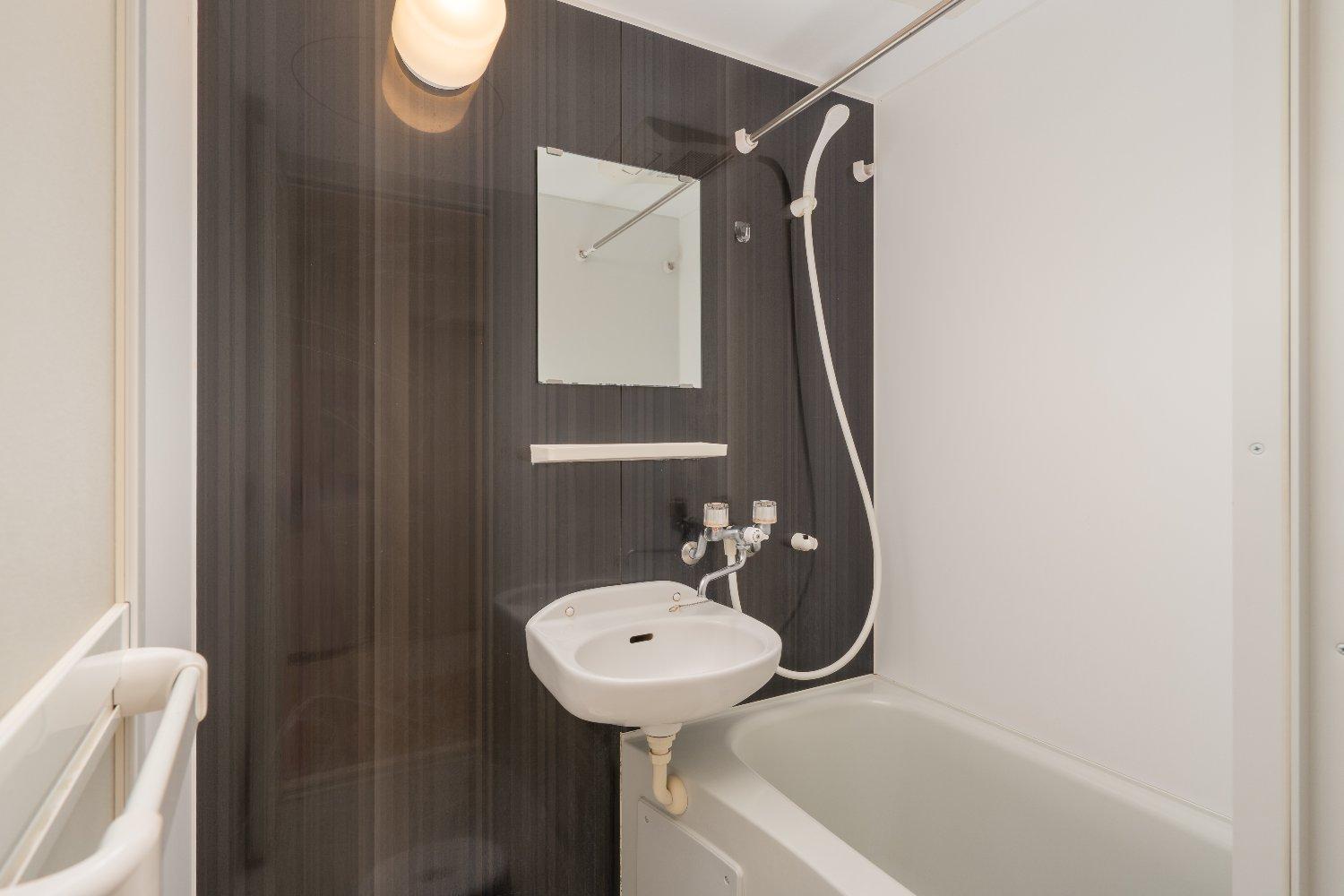 Oasis Apartment Tokyo